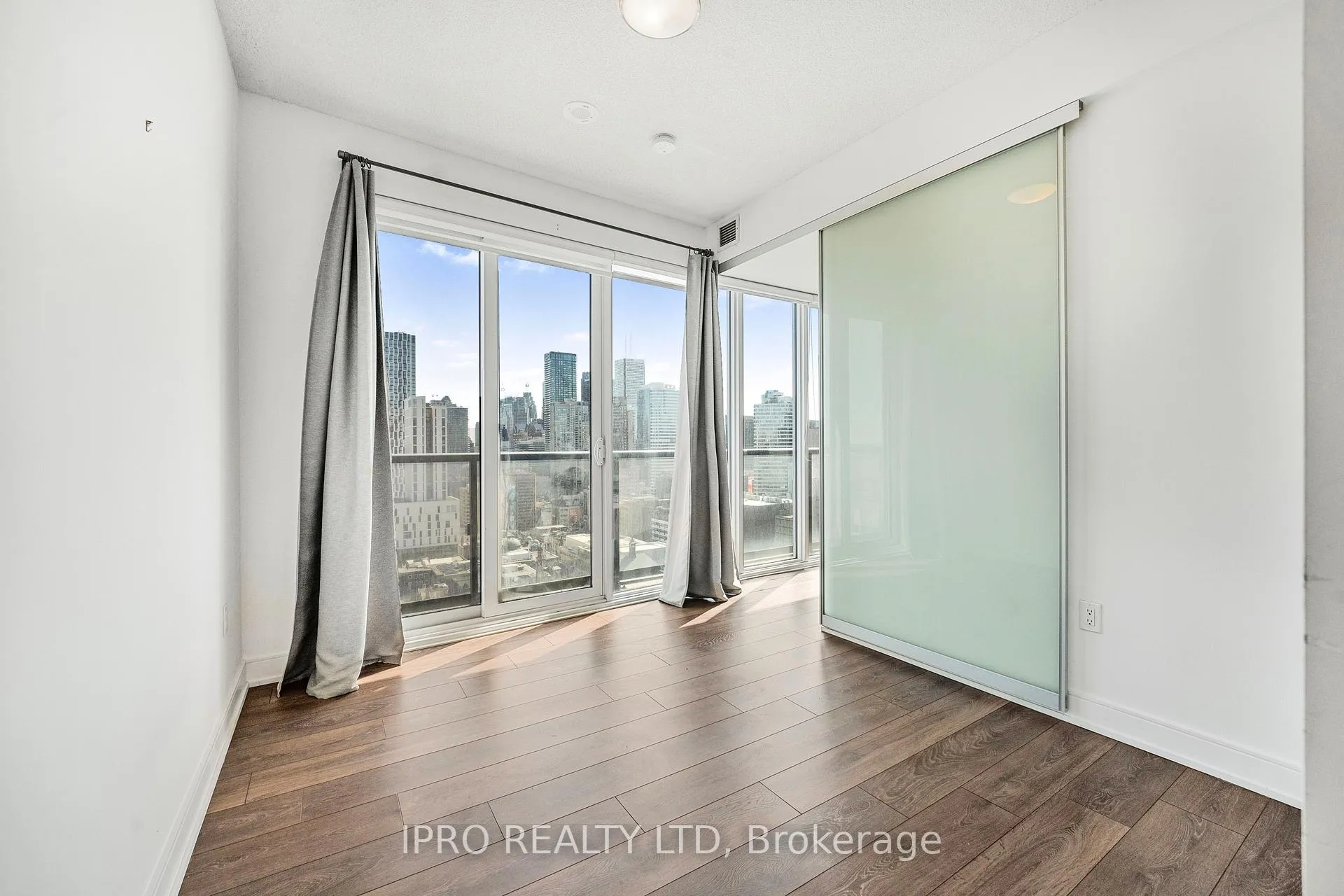 Photo 20 of Unit 2411, 89 McGill Street, Toronto, Church-Yonge Corridor — HOMEH