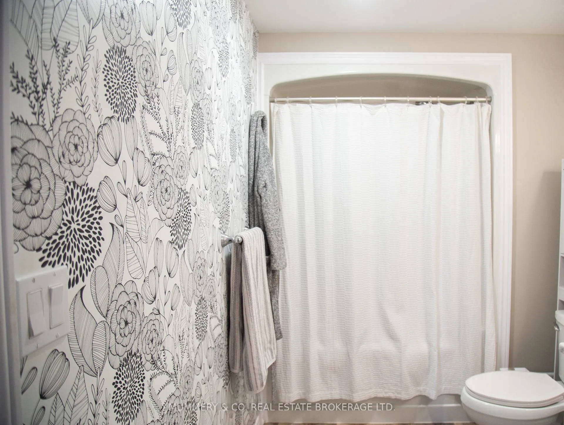 Photo 24 of Unit 4, 992 Windham Road, Norfolk, Windham Centre — HOMEH