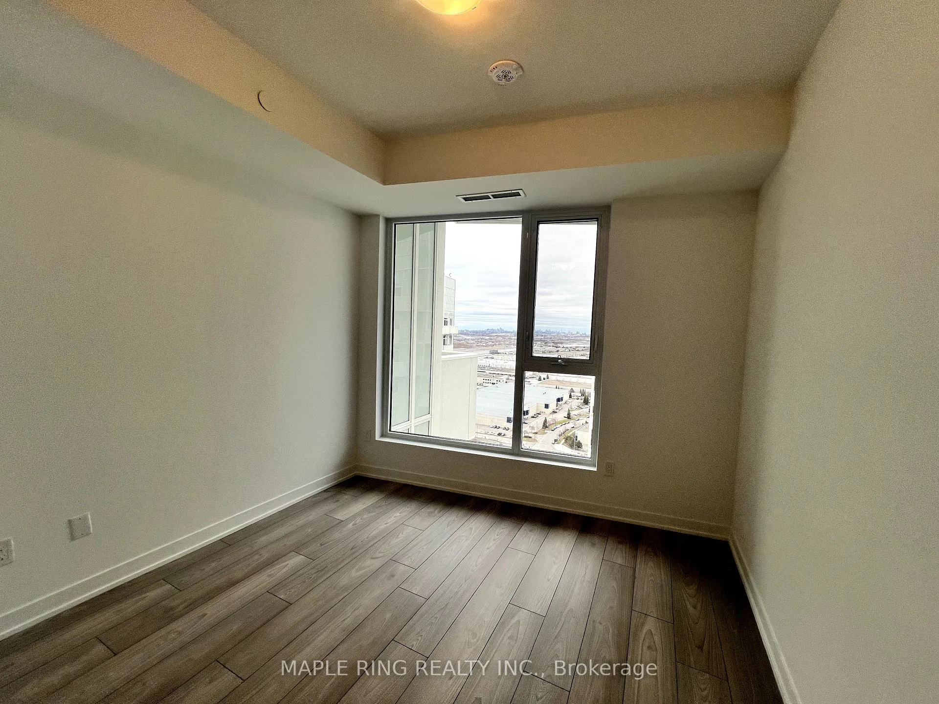 Photo 2 of Unit 2628, 498 Caldari Road, Vaughan, Concord — HOMEH