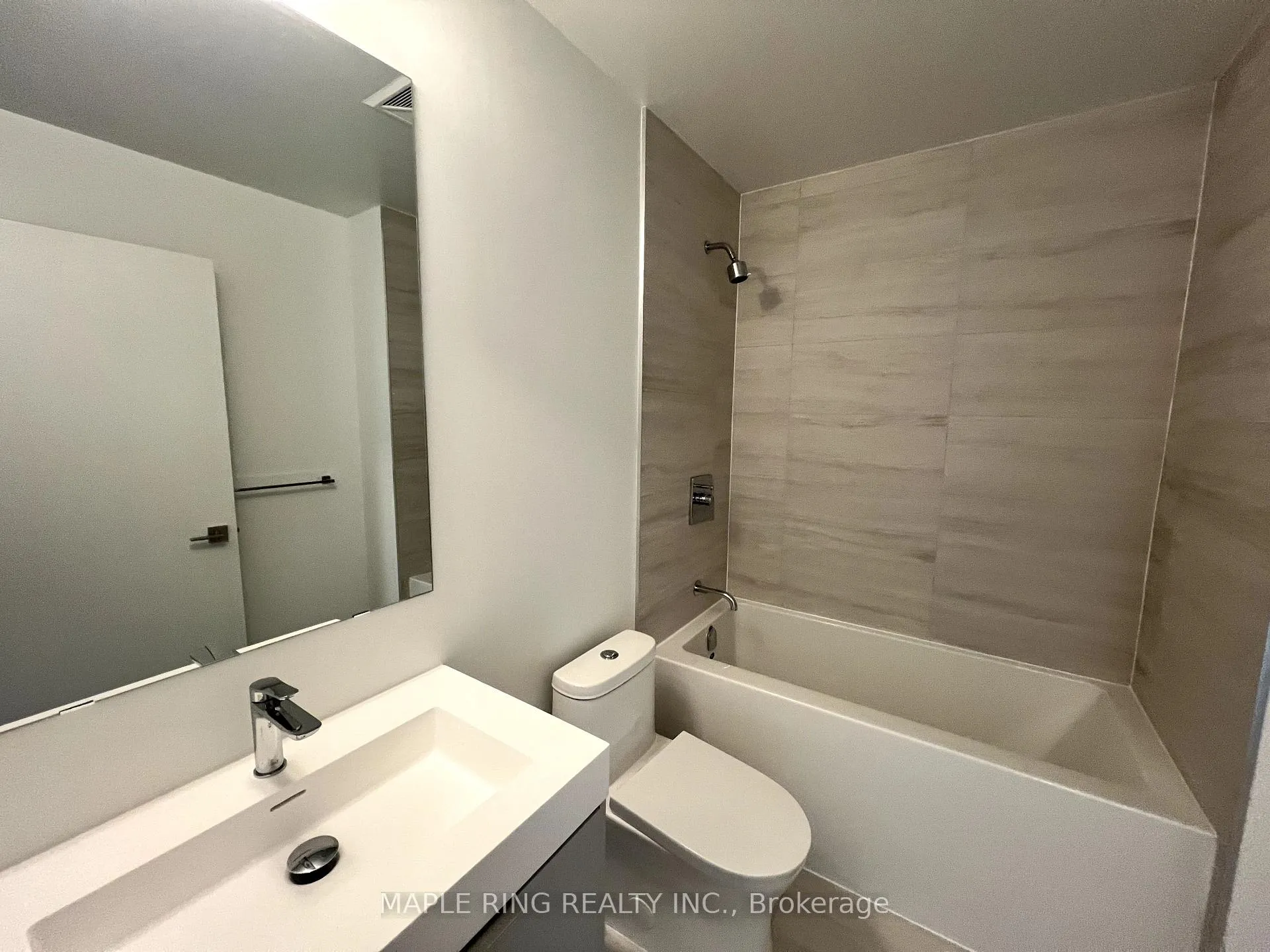 Photo 7 of Unit 2628, 498 Caldari Road, Vaughan, Concord — HOMEH