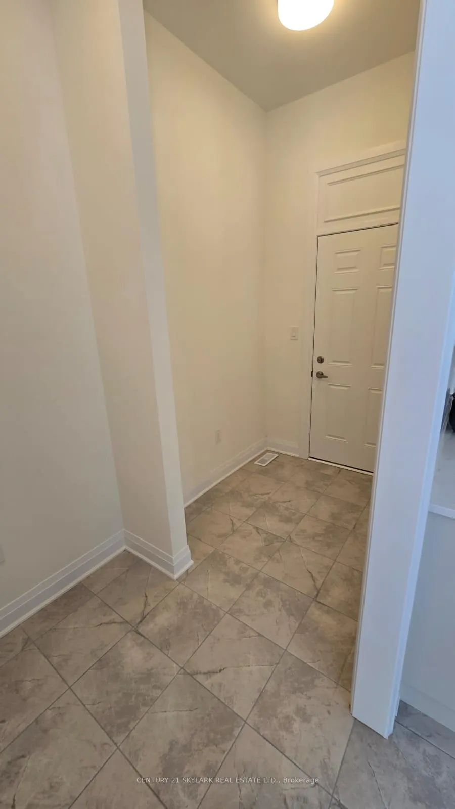 Photo 30 of 16 Kings Hill Drive, Brampton, Northwest Brampton — HOMEH