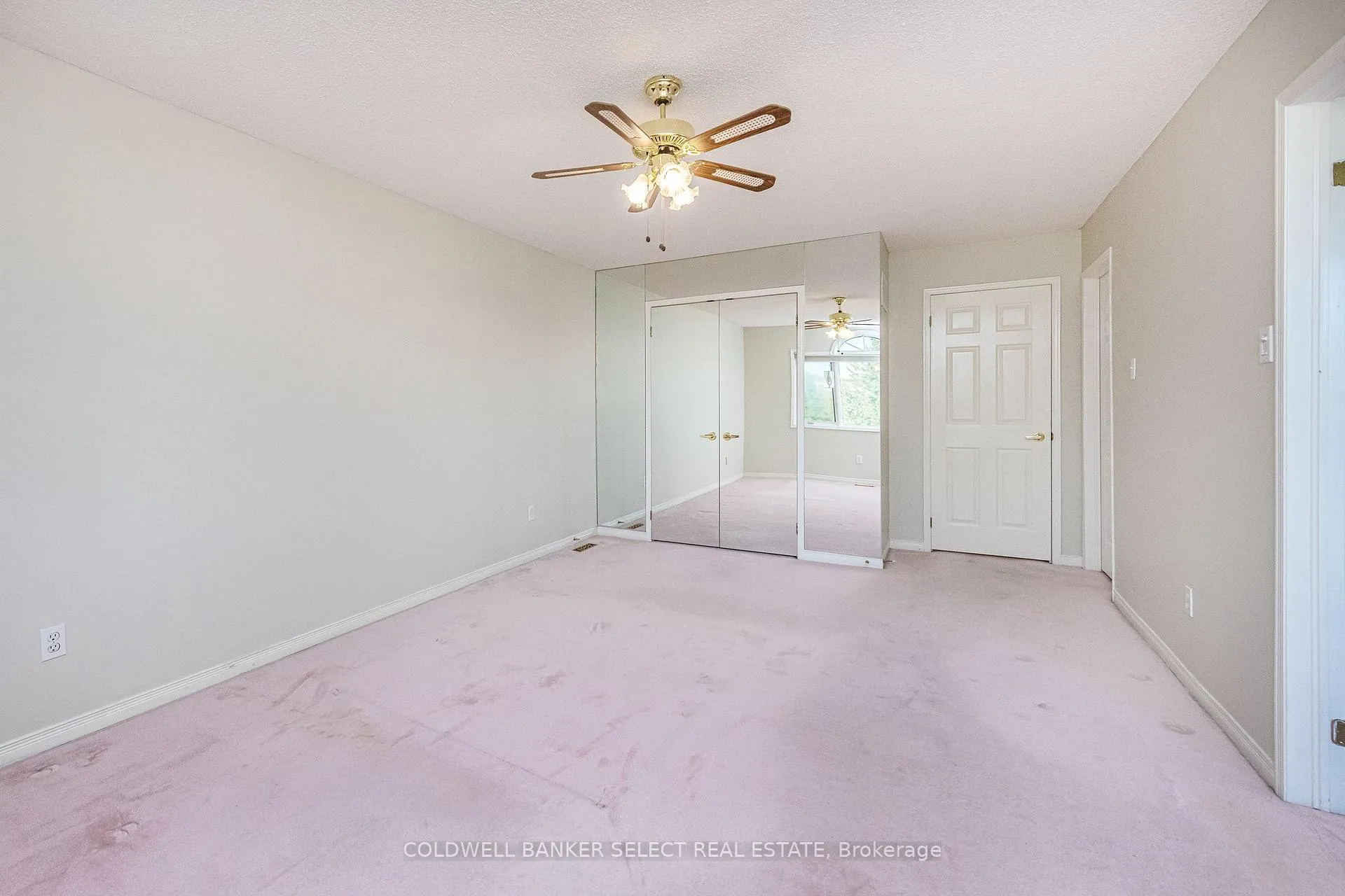 Photo 13 of 160 Green Briar Road, New Tecumseth, Alliston — HOMEH
