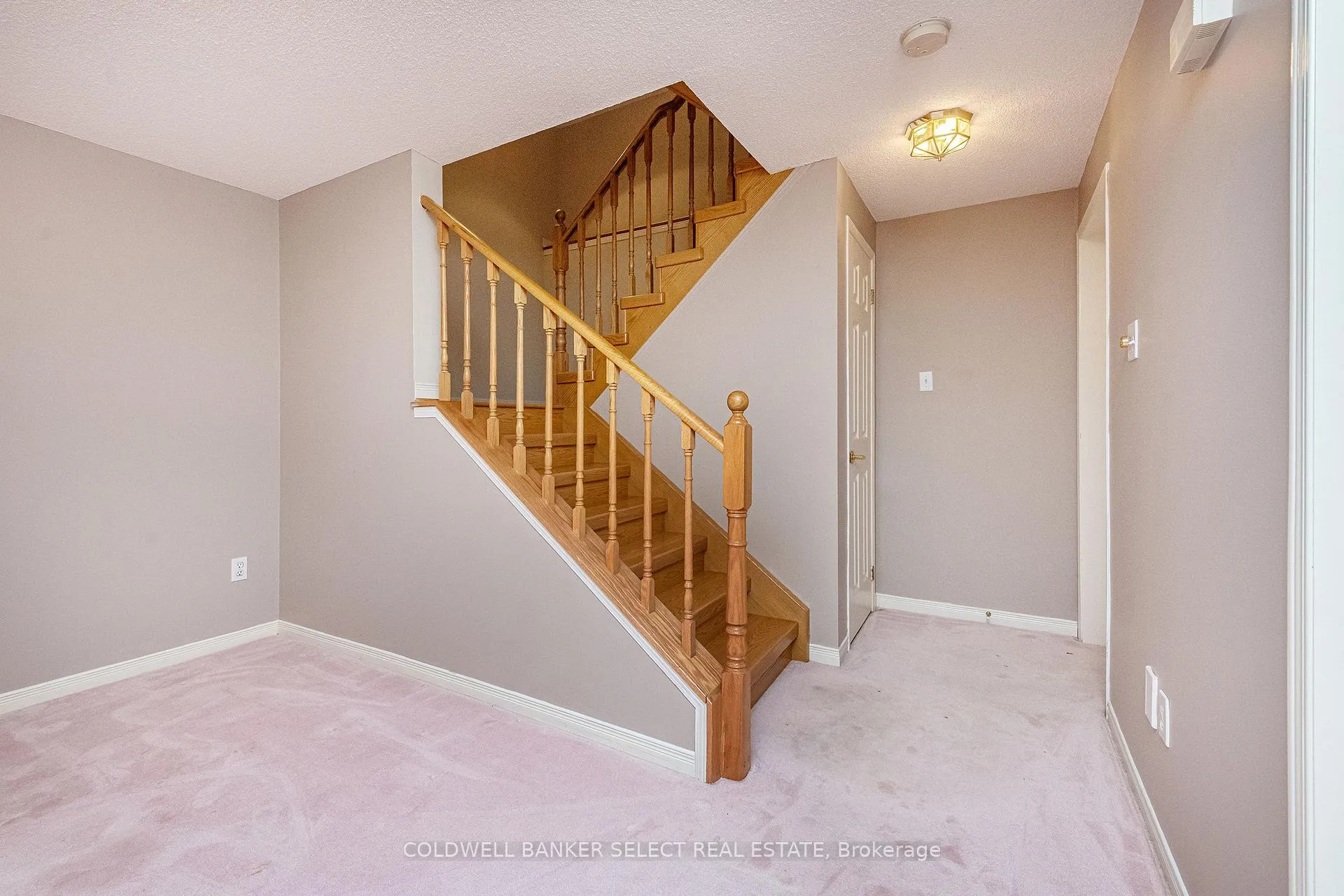 Photo 25 of 160 Green Briar Road, New Tecumseth, Alliston — HOMEH