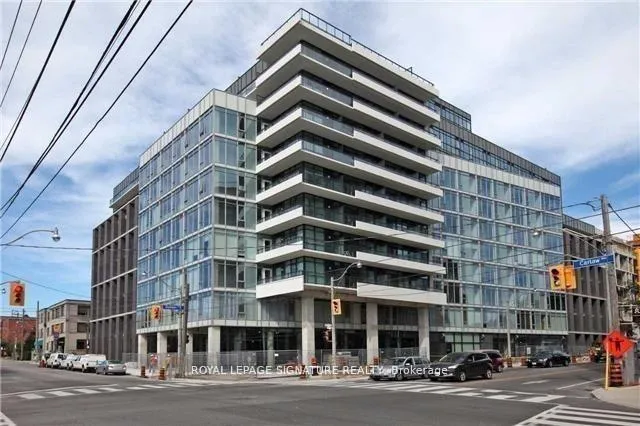 Front of Unit 923, 1190 Dundas Street E