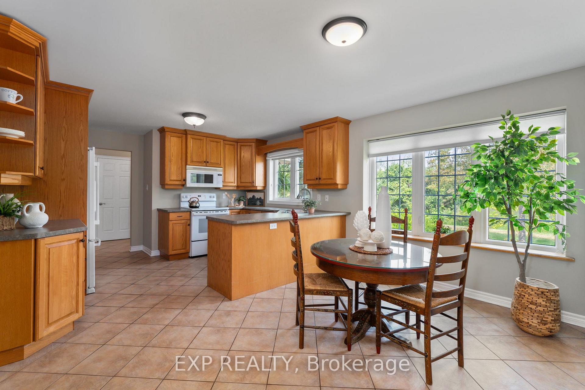 Photo 11 of 26674 Park Road, Georgina, Sutton & Jackson's Point — HOMEH