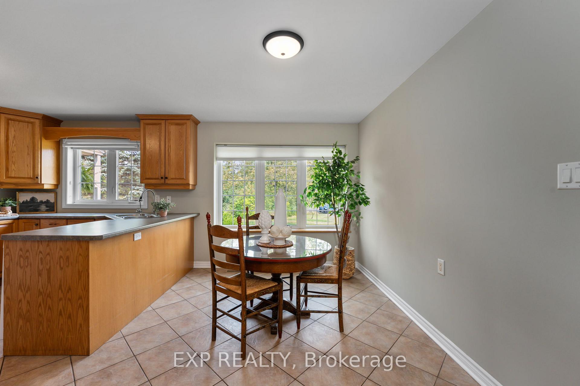 Photo 12 of 26674 Park Road, Georgina, Sutton & Jackson's Point — HOMEH