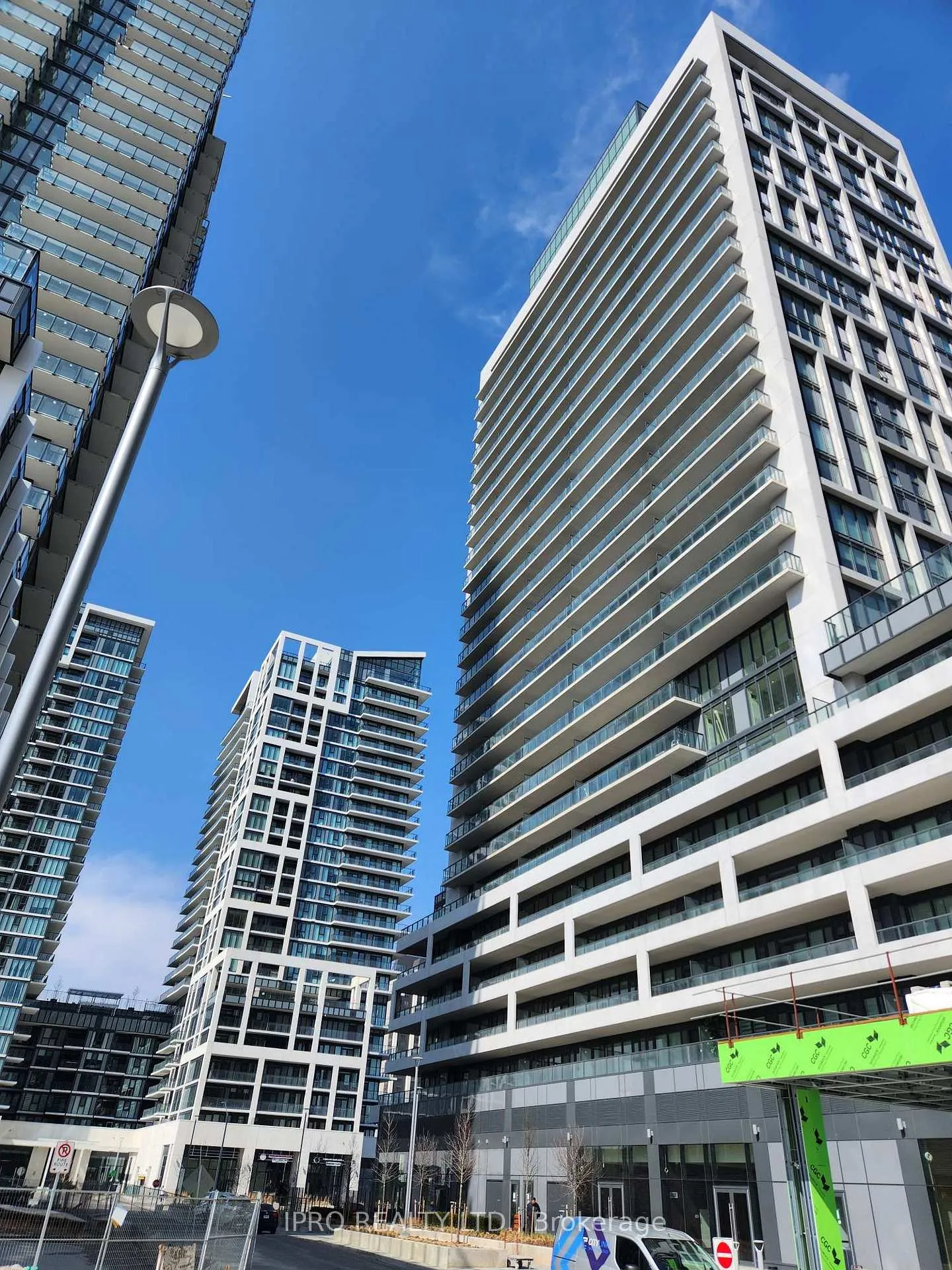 Photo 1 of Unit 1914, 8960 Jane Street, Vaughan, Concord — HOMEH
