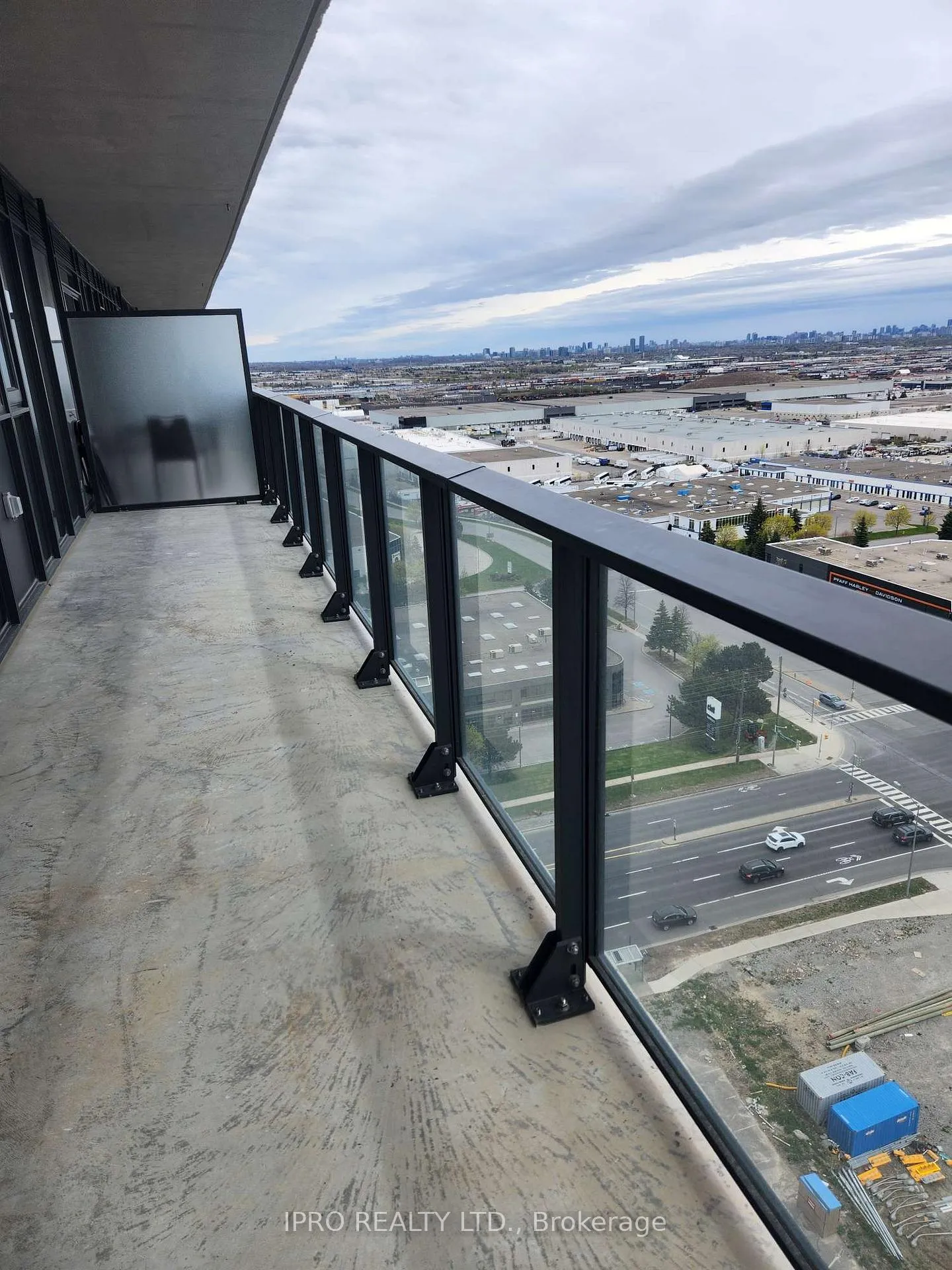Photo 16 of Unit 1914, 8960 Jane Street, Vaughan, Concord — HOMEH