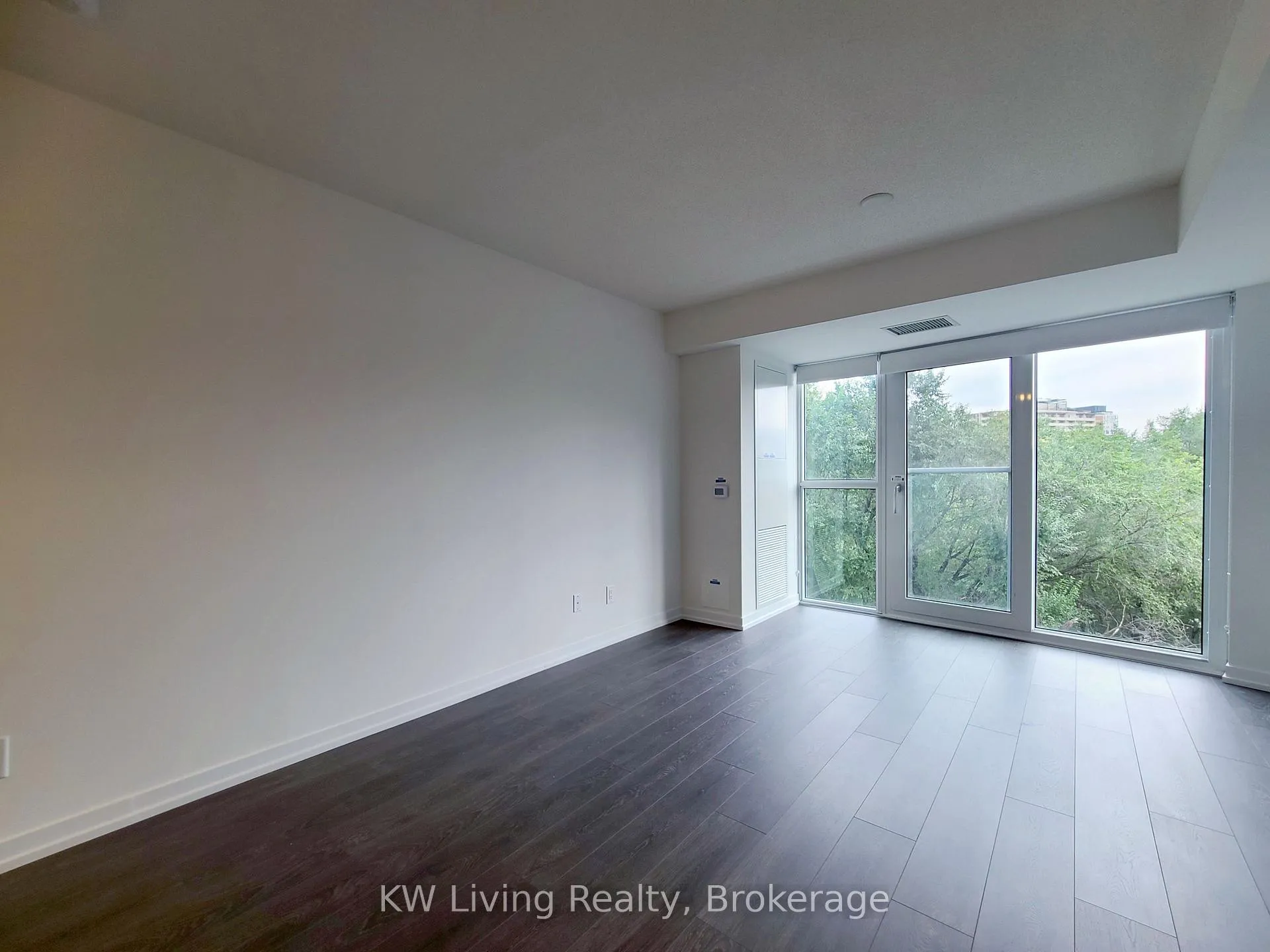 Photo 4 of Unit 602, 219 Dundas Street E, Toronto, Church-Yonge Corridor — HOMEH