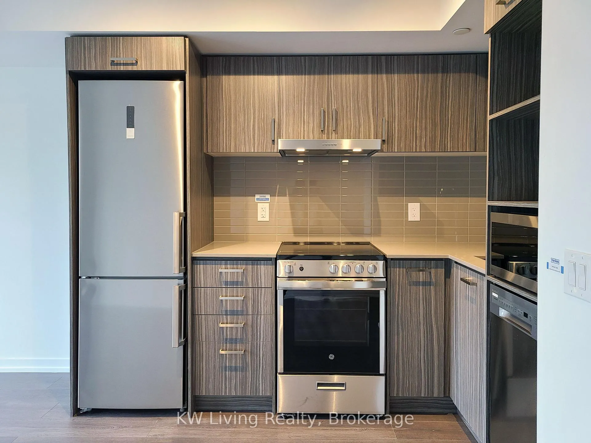 Photo 5 of Unit 602, 219 Dundas Street E, Toronto, Church-Yonge Corridor — HOMEH