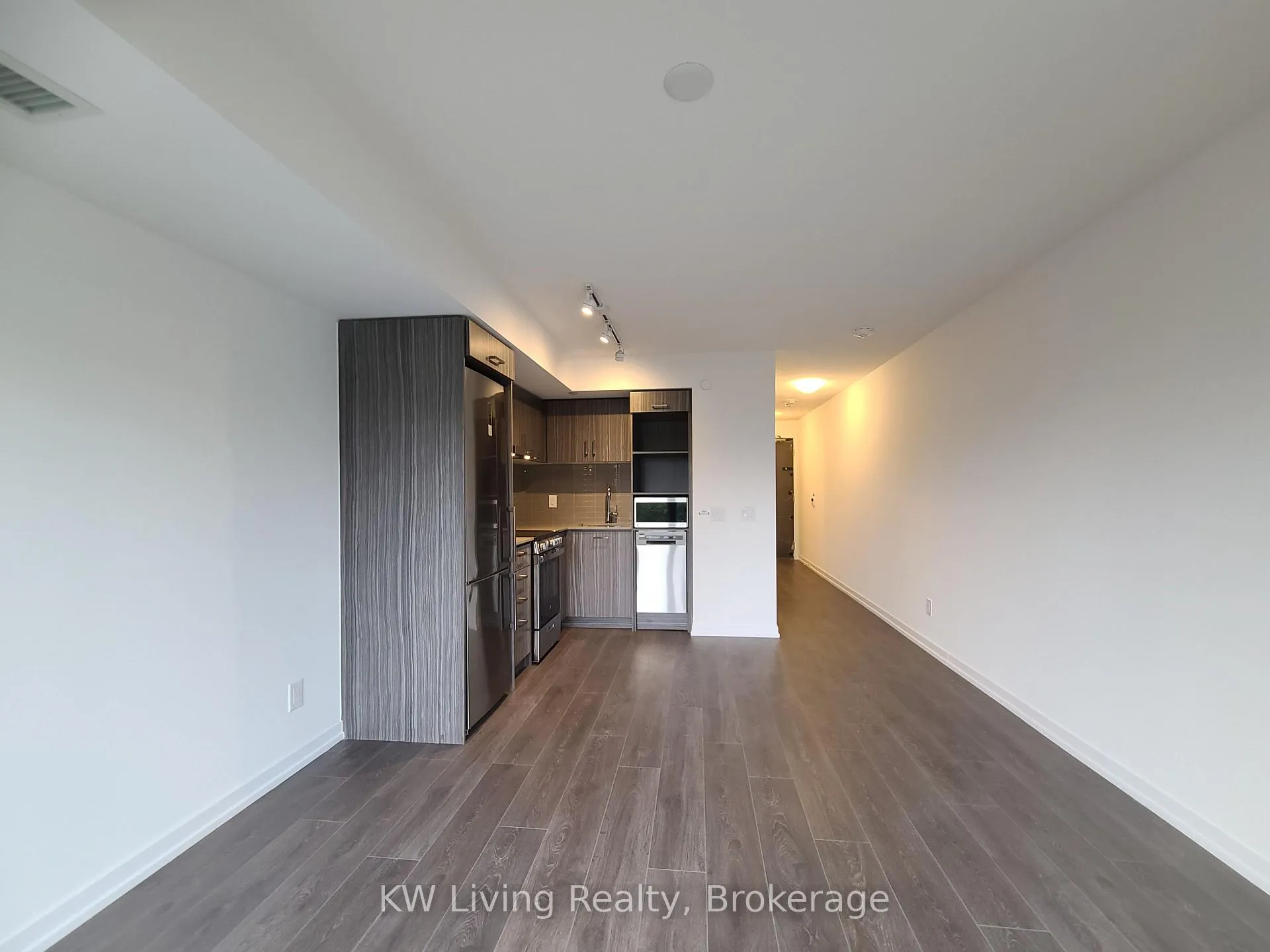 Photo 6 of Unit 602, 219 Dundas Street E, Toronto, Church-Yonge Corridor — HOMEH