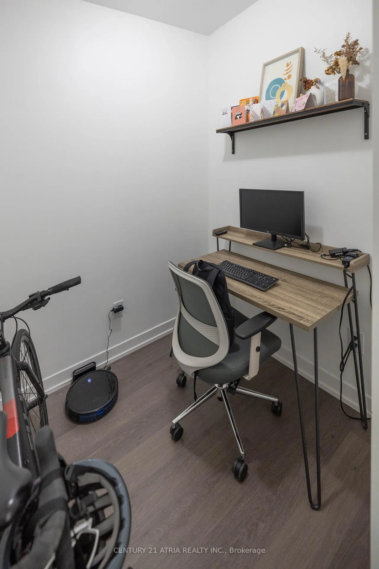 Photo 12 of Unit 1008, 105 George Street, Toronto, Moss Park — HOMEH