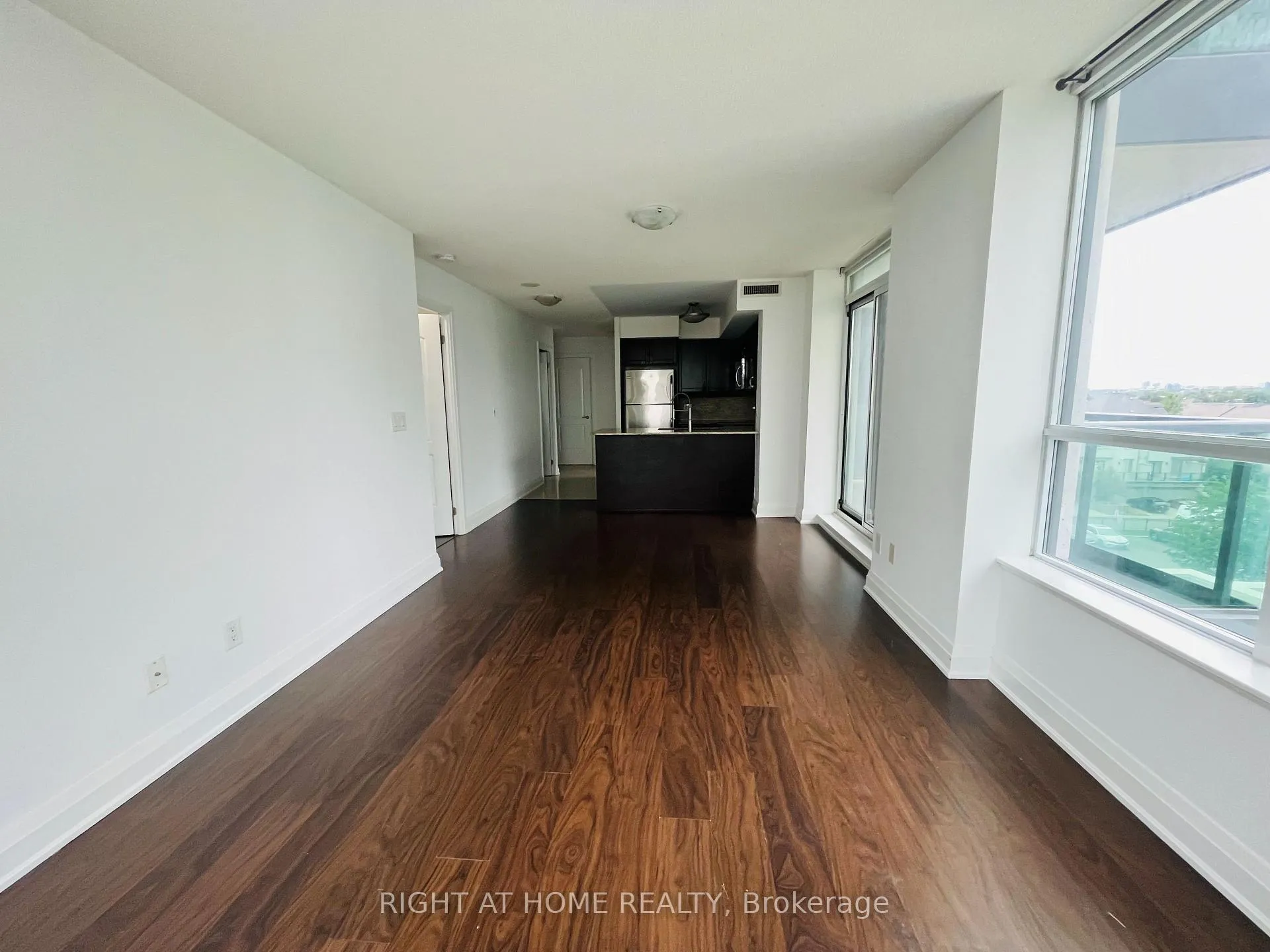 Photo 5 of Unit 508, 30 North Park Road, Vaughan, Beverley Glen — HOMEH