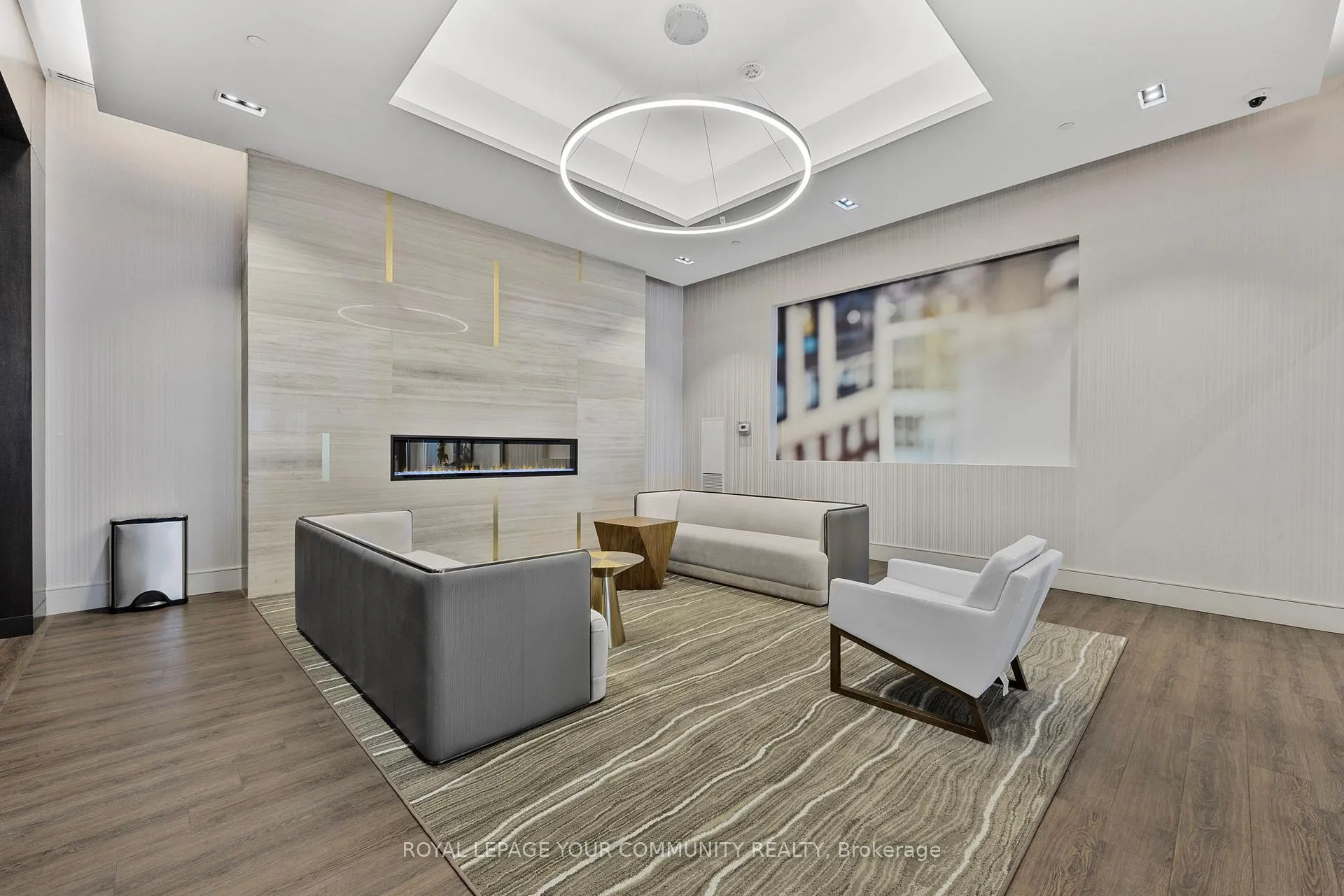 Photo 7 of Unit 2524, 9000 Jane Street, Vaughan, Concord — HOMEH