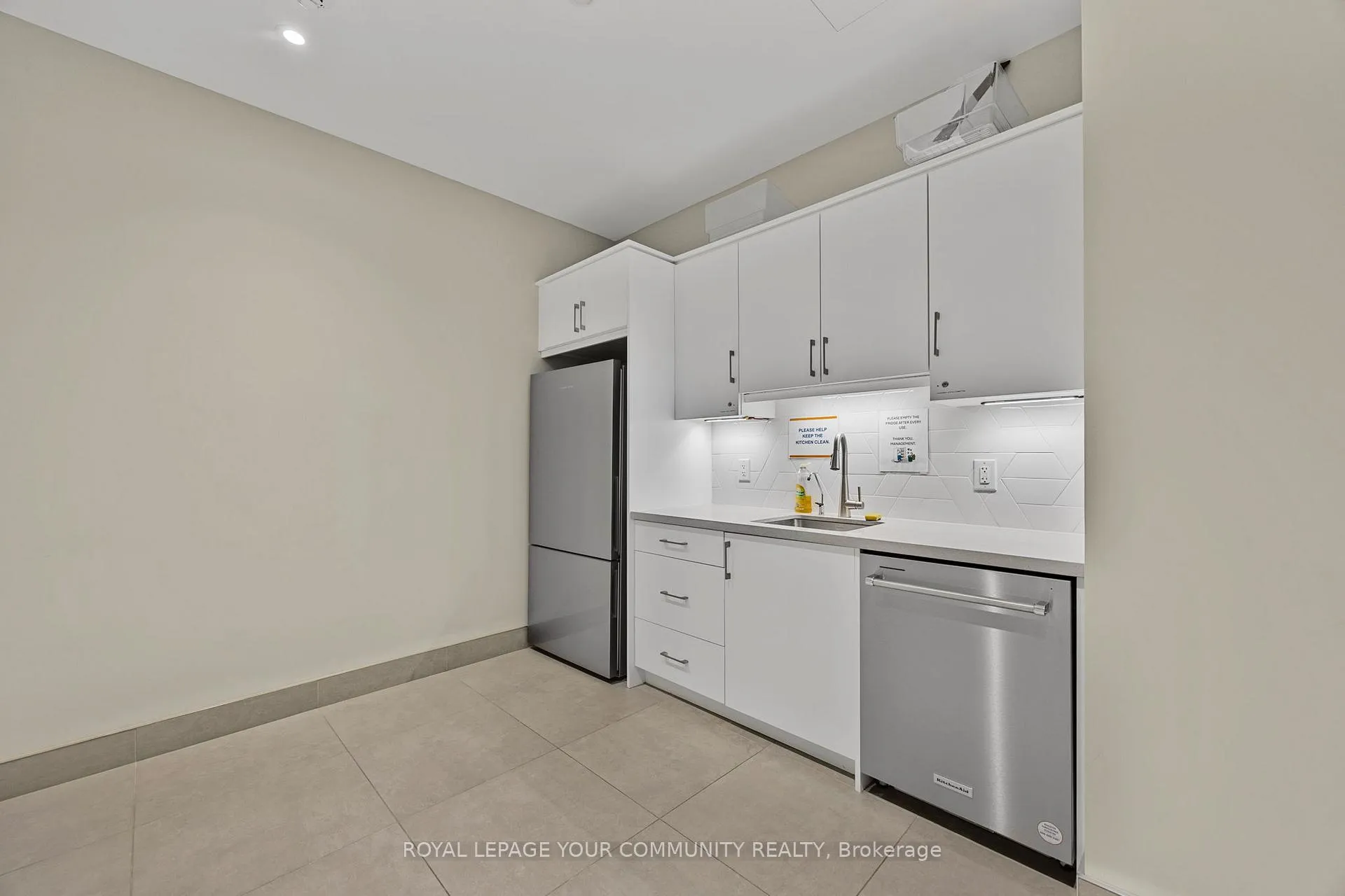 Photo 17 of Unit 2524, 9000 Jane Street, Vaughan, Concord — HOMEH