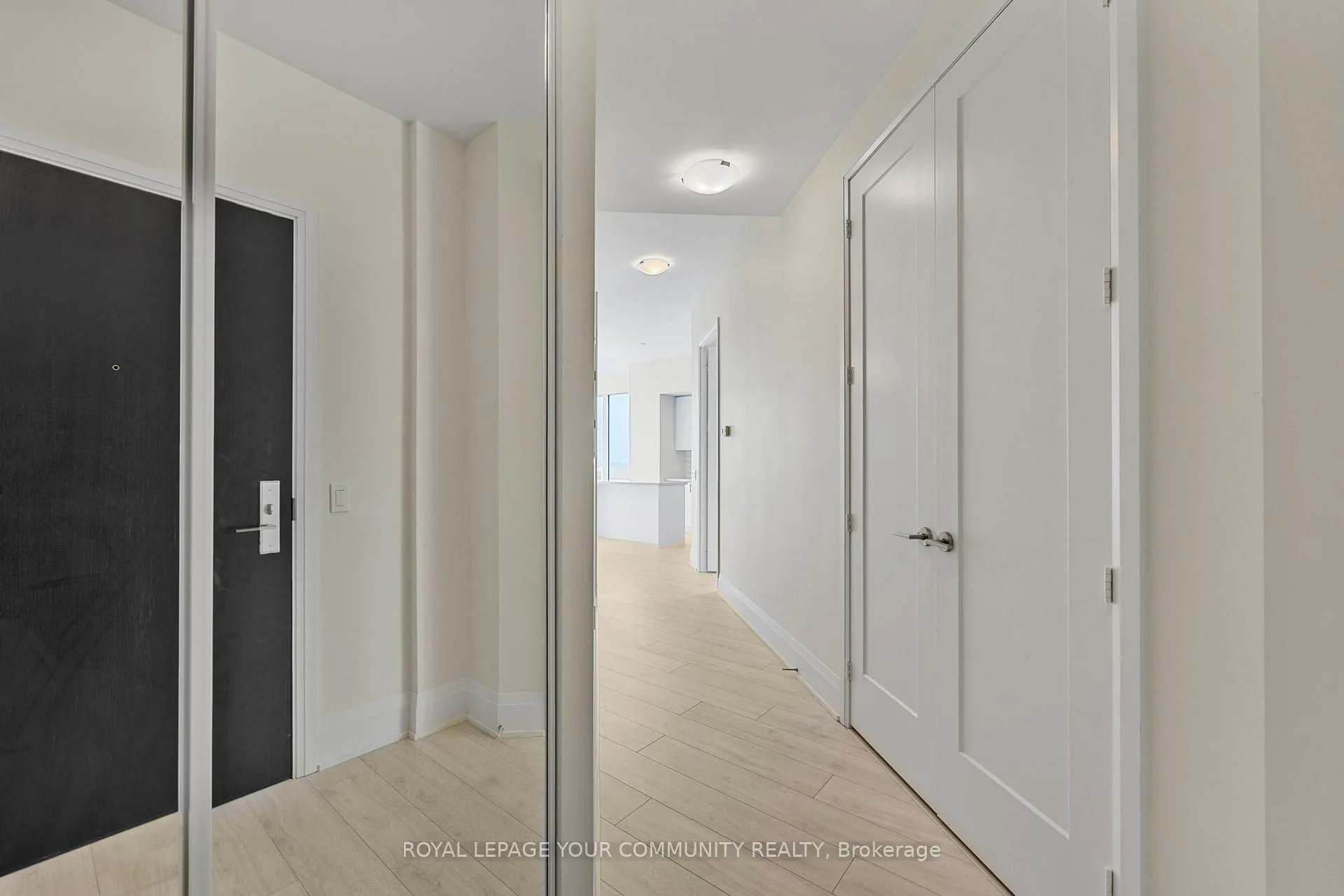 Photo 18 of Unit 2524, 9000 Jane Street, Vaughan, Concord — HOMEH