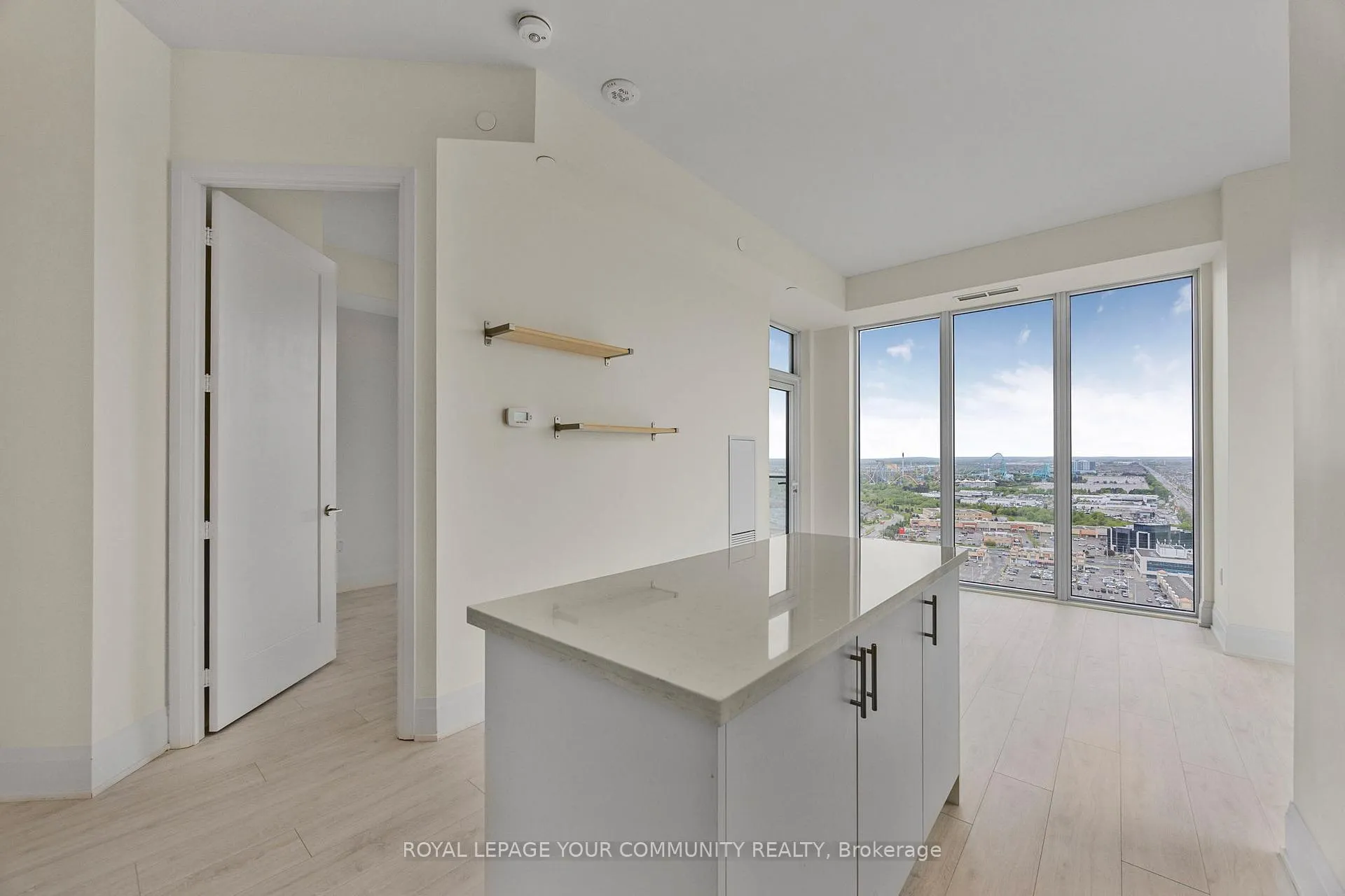 Photo 28 of Unit 2524, 9000 Jane Street, Vaughan, Concord — HOMEH