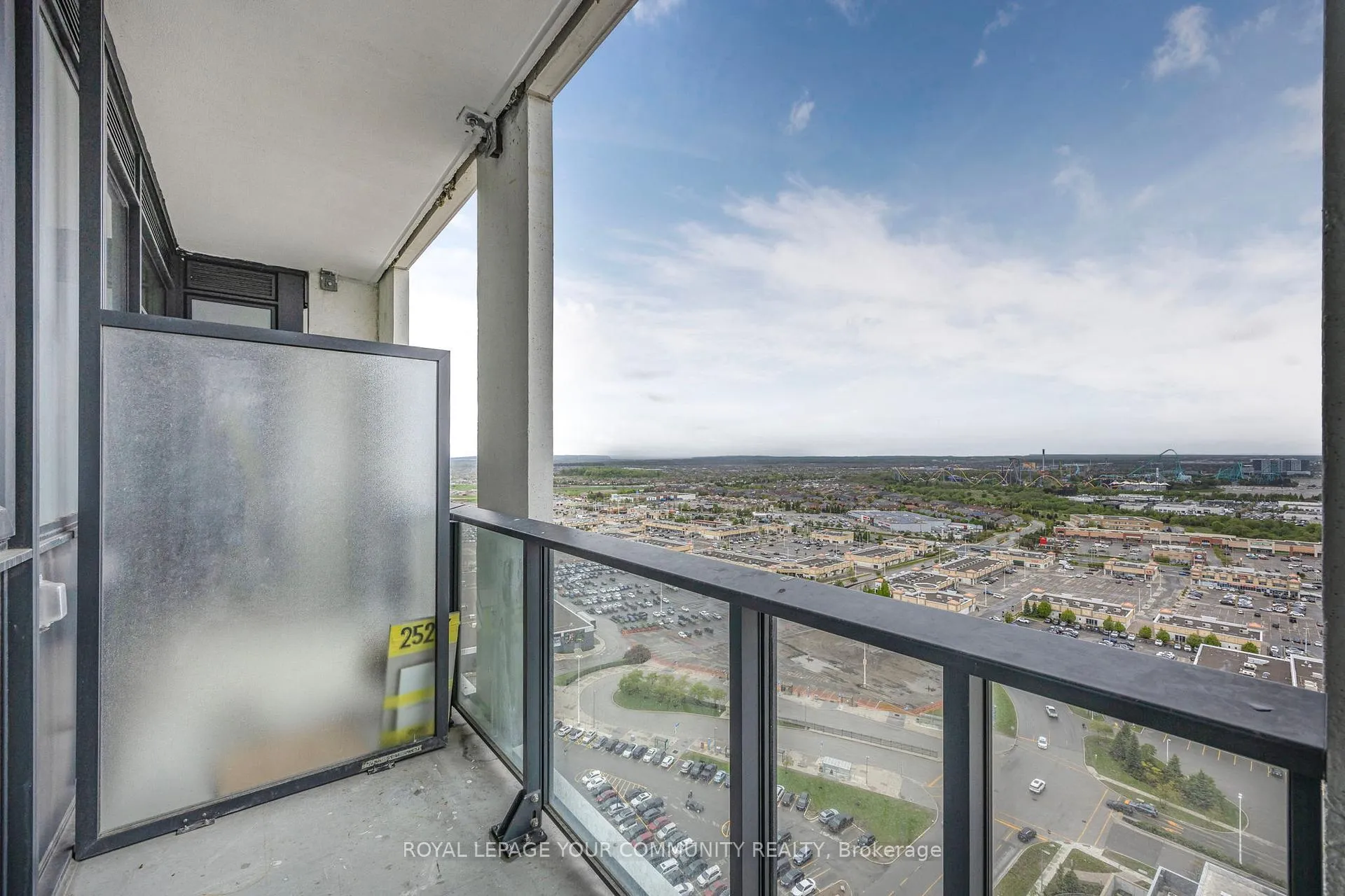 Photo 34 of Unit 2524, 9000 Jane Street, Vaughan, Concord — HOMEH