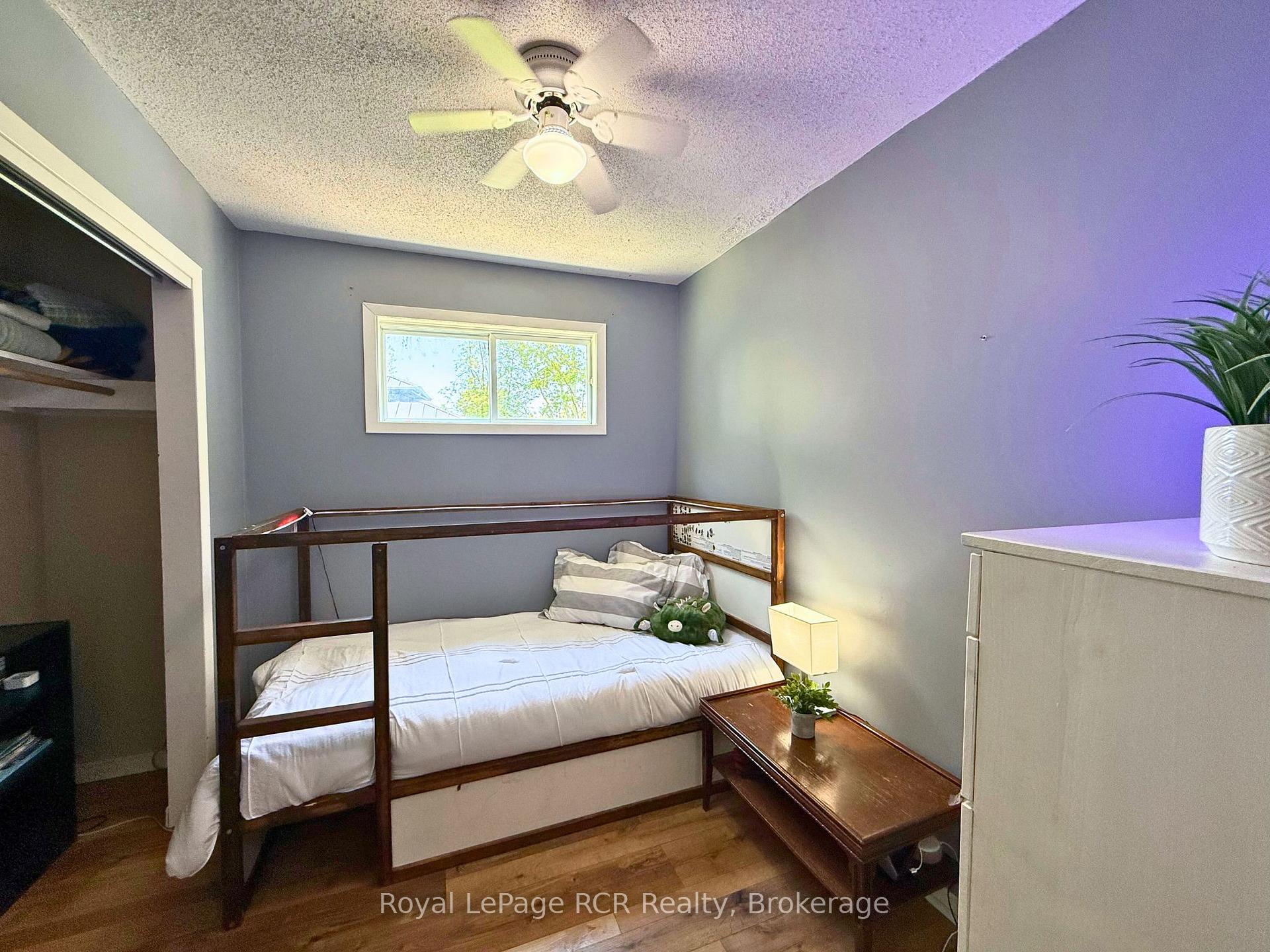 Photo 19 of 200 Sutherland Street N, Clearview, Stayner — HOMEH