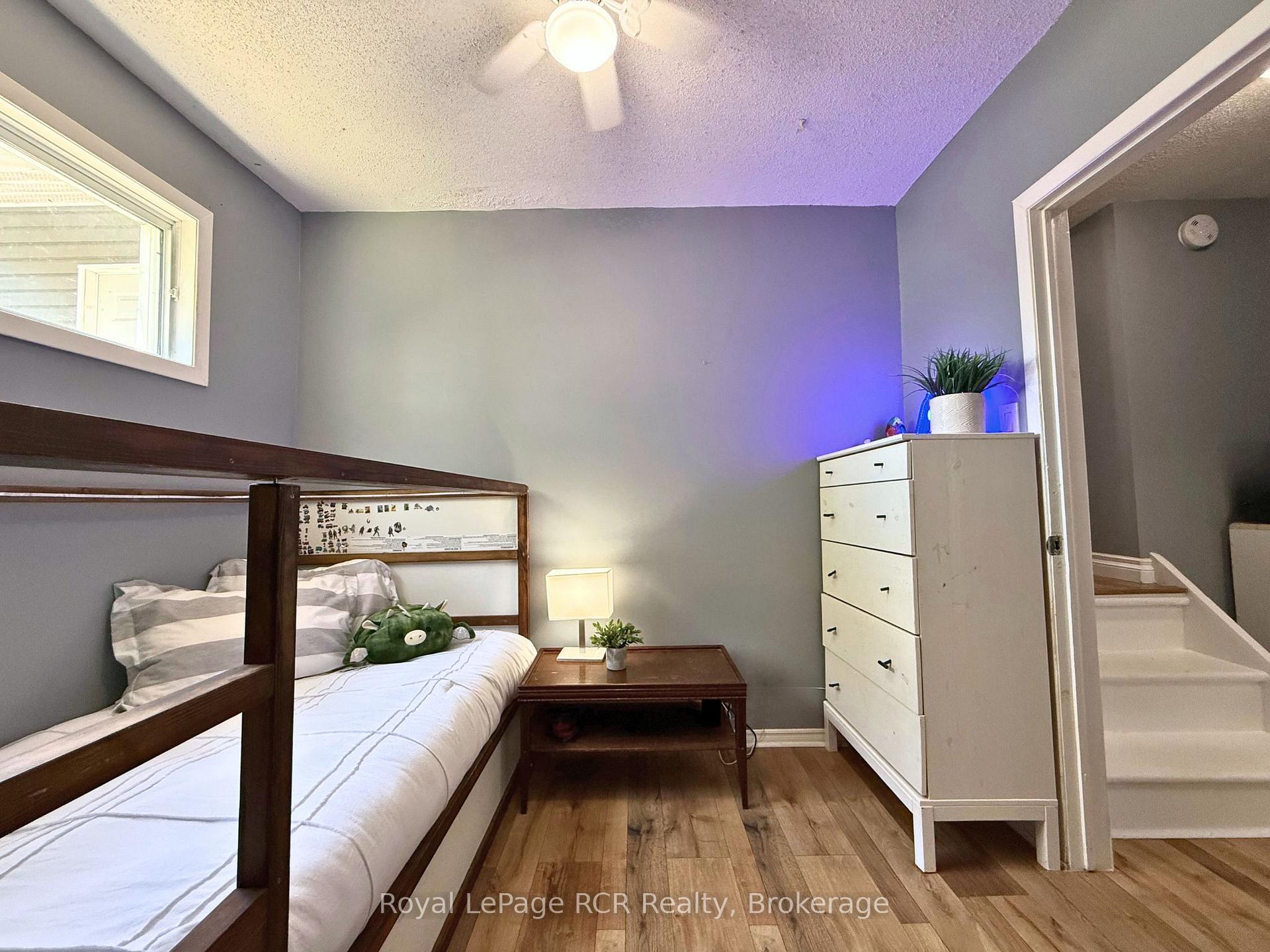 Photo 20 of 200 Sutherland Street N, Clearview, Stayner — HOMEH