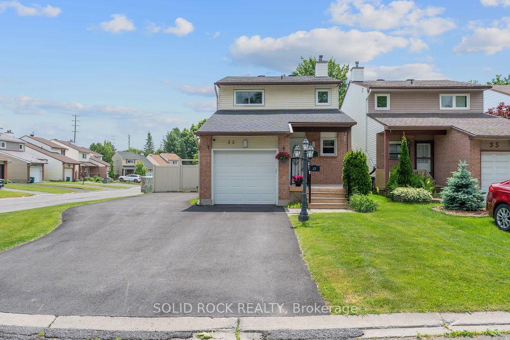 Photo 1 of 33 Benlark Road, Ottawa, Barrhaven - On the Green — HOMEH