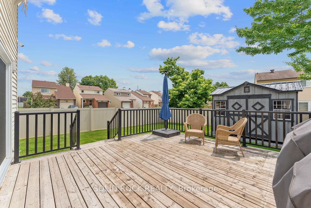 Photo 40 of 33 Benlark Road, Ottawa, Barrhaven - On the Green — HOMEH