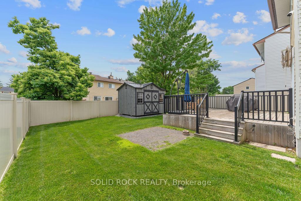 Photo 42 of 33 Benlark Road, Ottawa, Barrhaven - On the Green — HOMEH