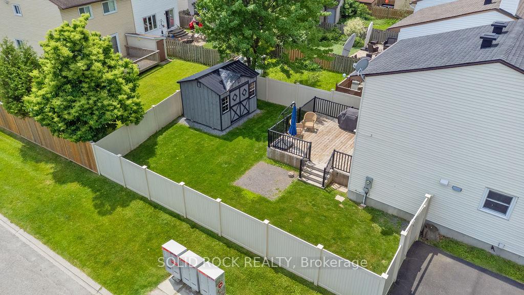 Photo 47 of 33 Benlark Road, Ottawa, Barrhaven - On the Green — HOMEH