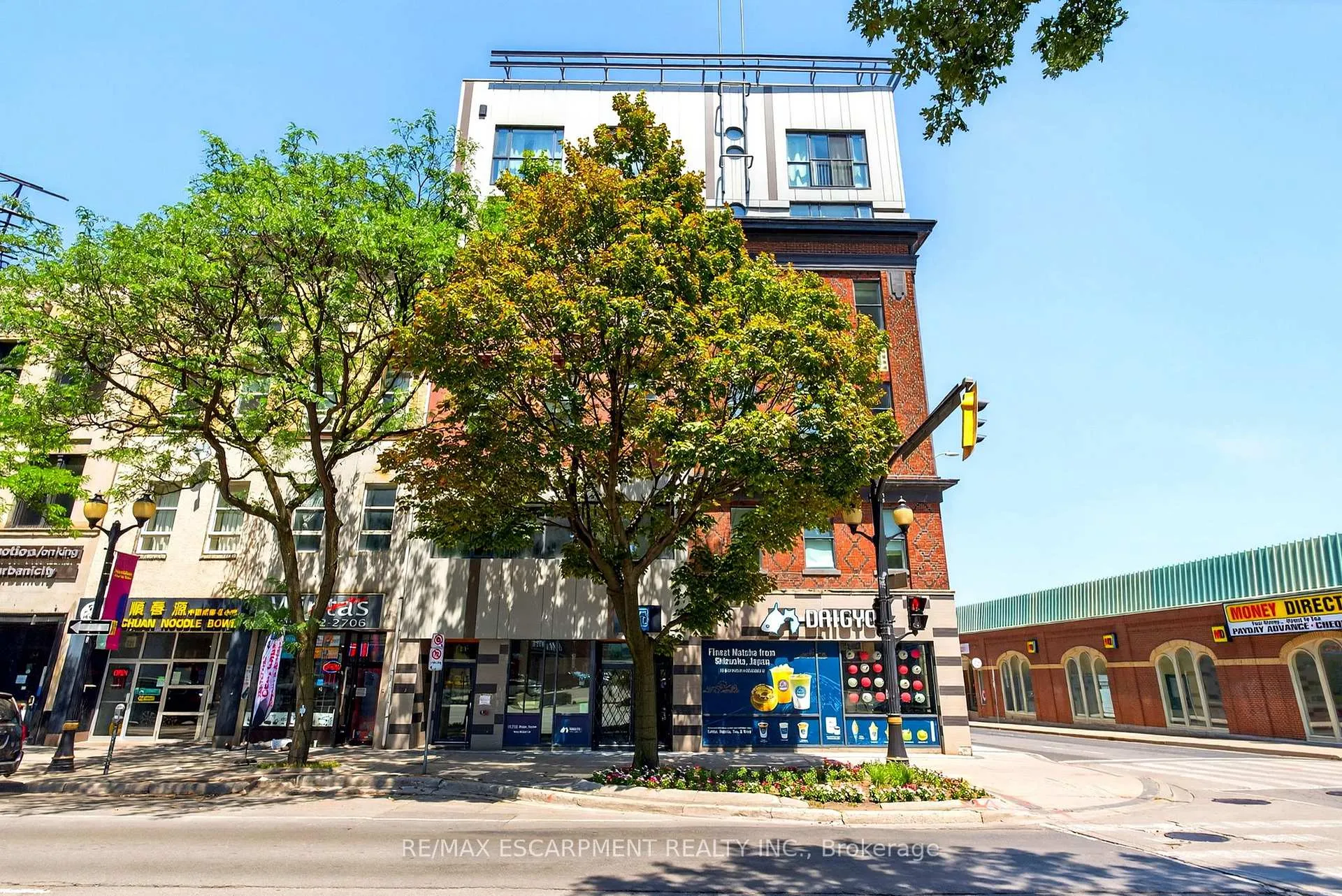 Photo 2 of Unit 104, 121 King Street E, Hamilton, Beasley — HOMEH