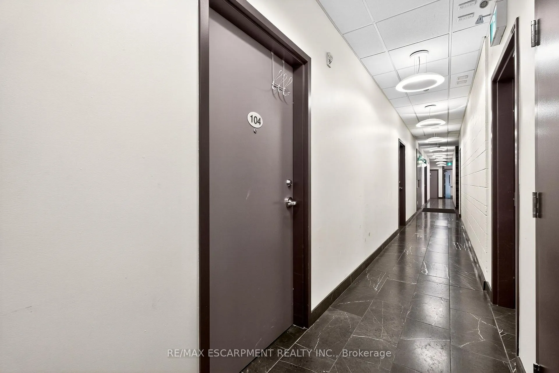 Photo 5 of Unit 104, 121 King Street E, Hamilton, Beasley — HOMEH