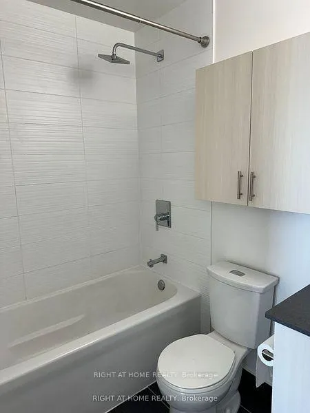 Photo 13 of Unit 306, 3700 Highway 7 Road, Vaughan, Vaughan Corporate Centre — HOMEH