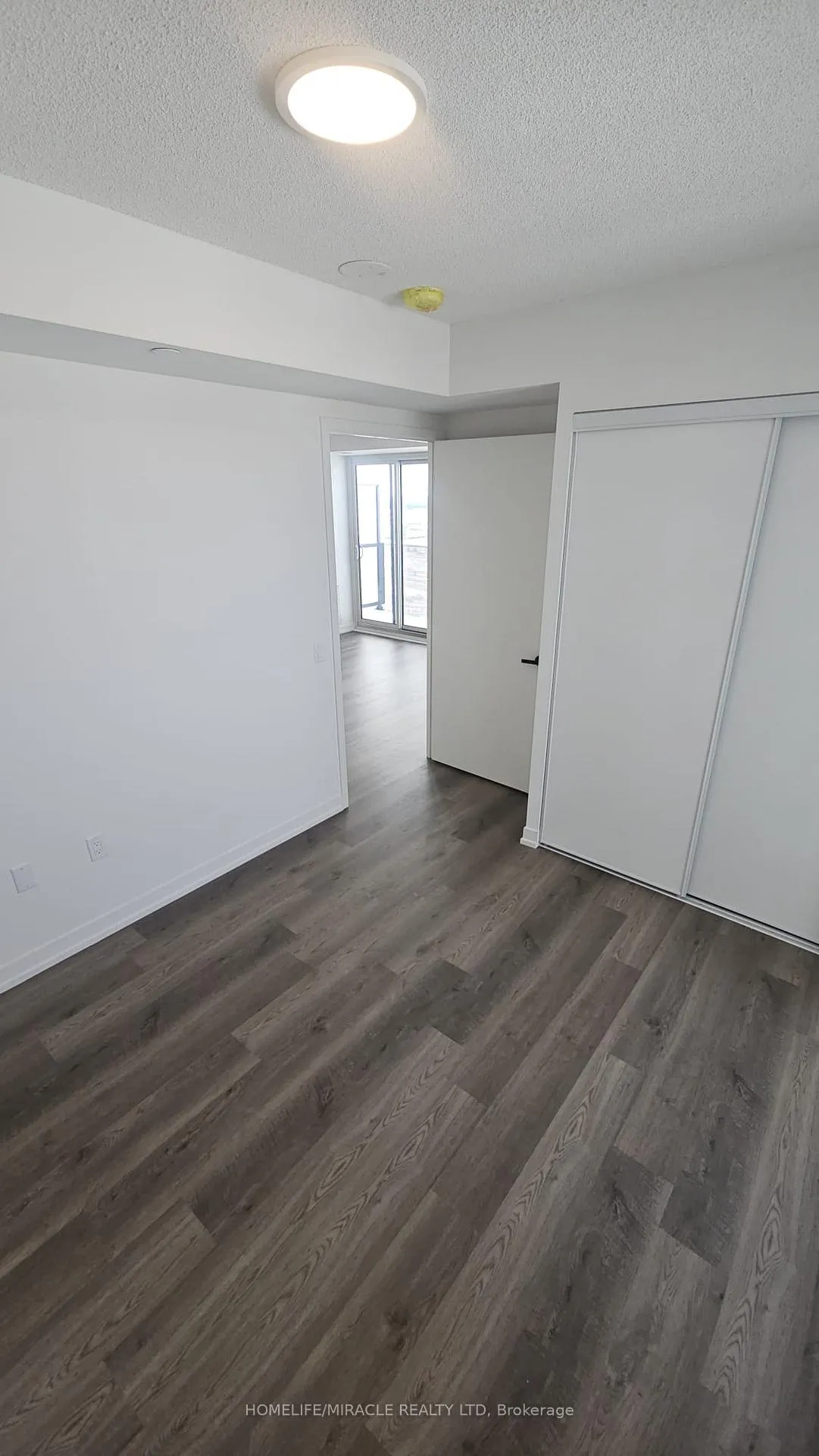 Photo 9 of Unit 3811, 195 Commerce Street, Vaughan, Vaughan Corporate Centre — HOMEH