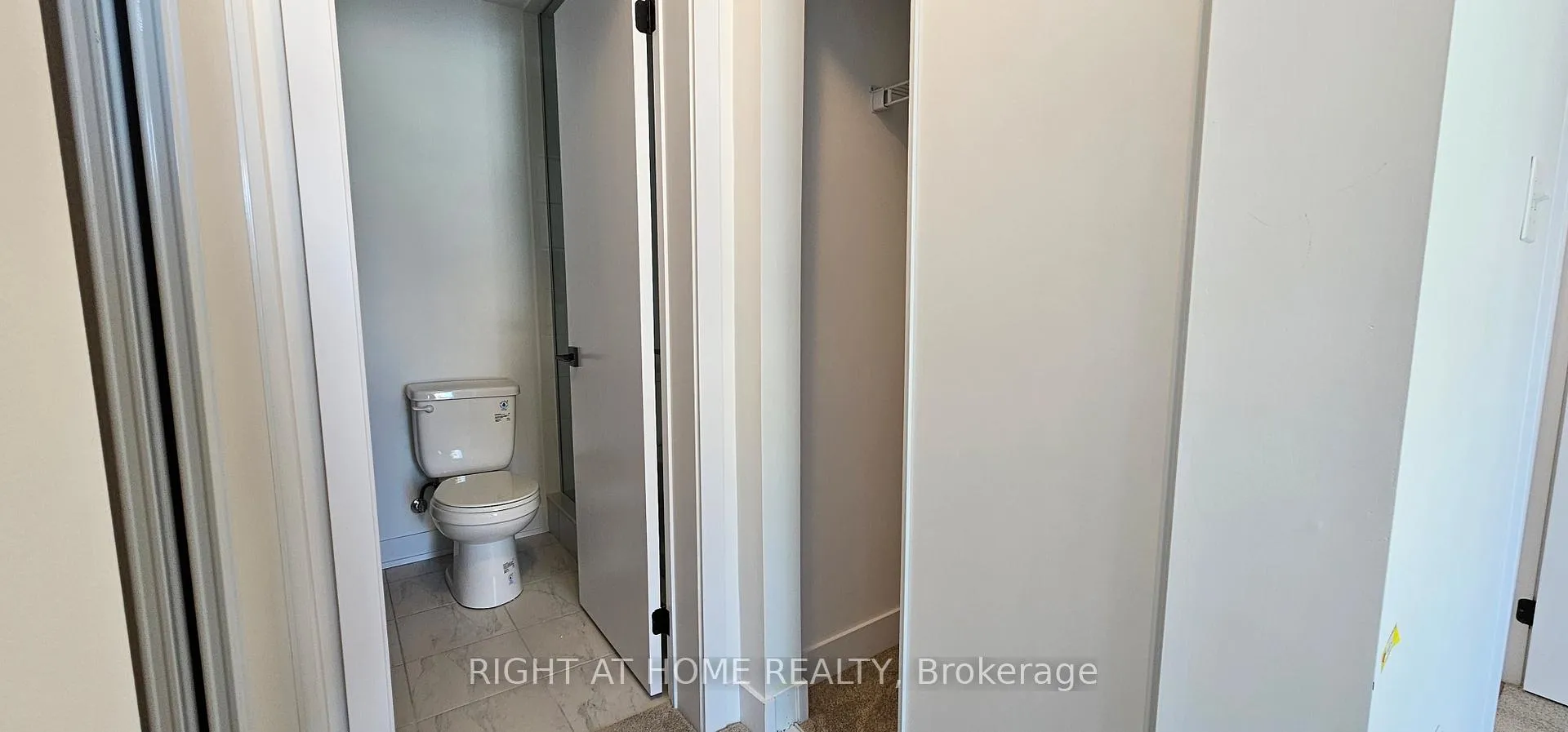 Photo 5 of Unit 112, 8 Culinary Lane, Barrie, Innis-Shore — HOMEH