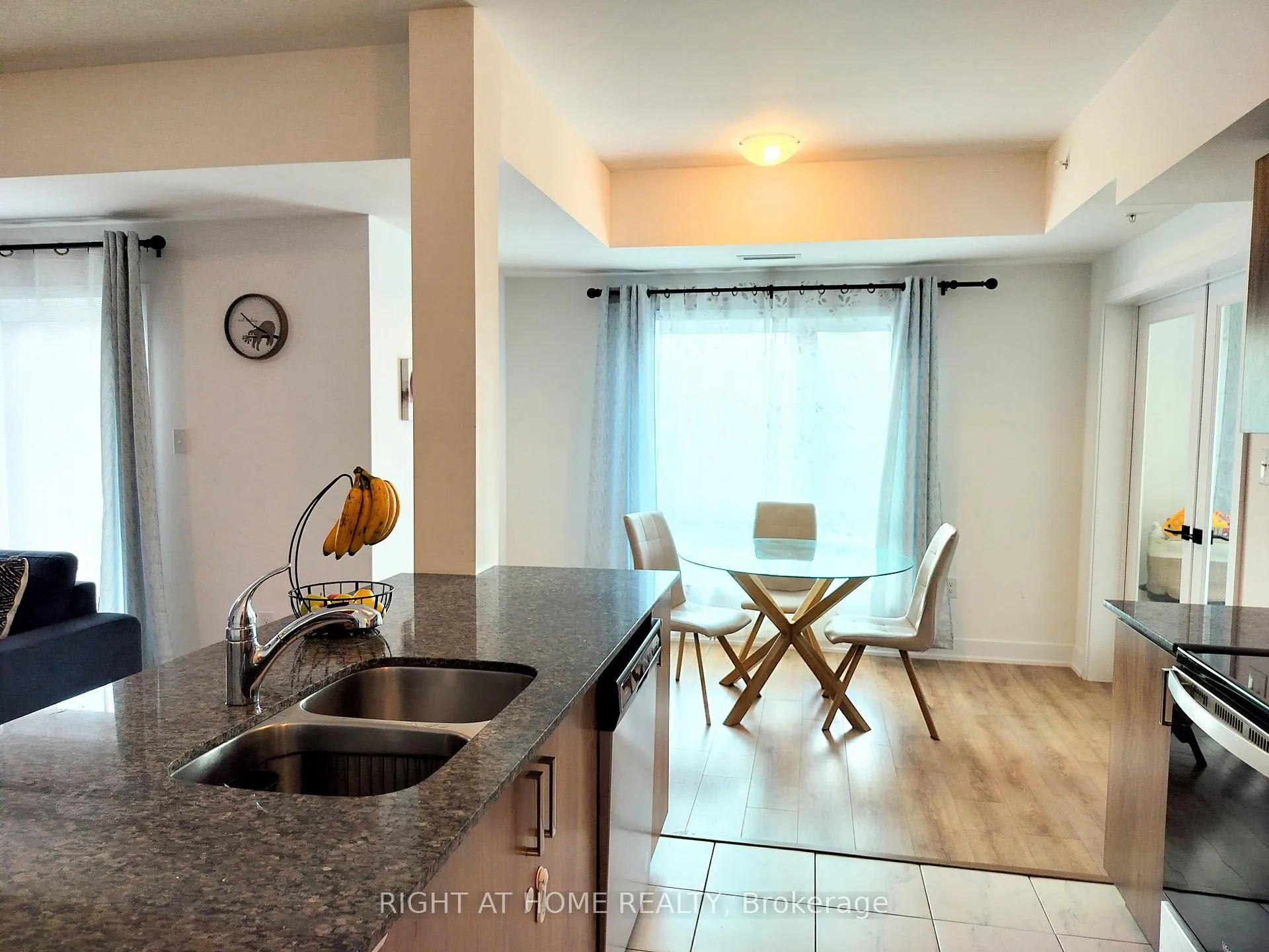 Photo 12 of Unit 112, 8 Culinary Lane, Barrie, Innis-Shore — HOMEH