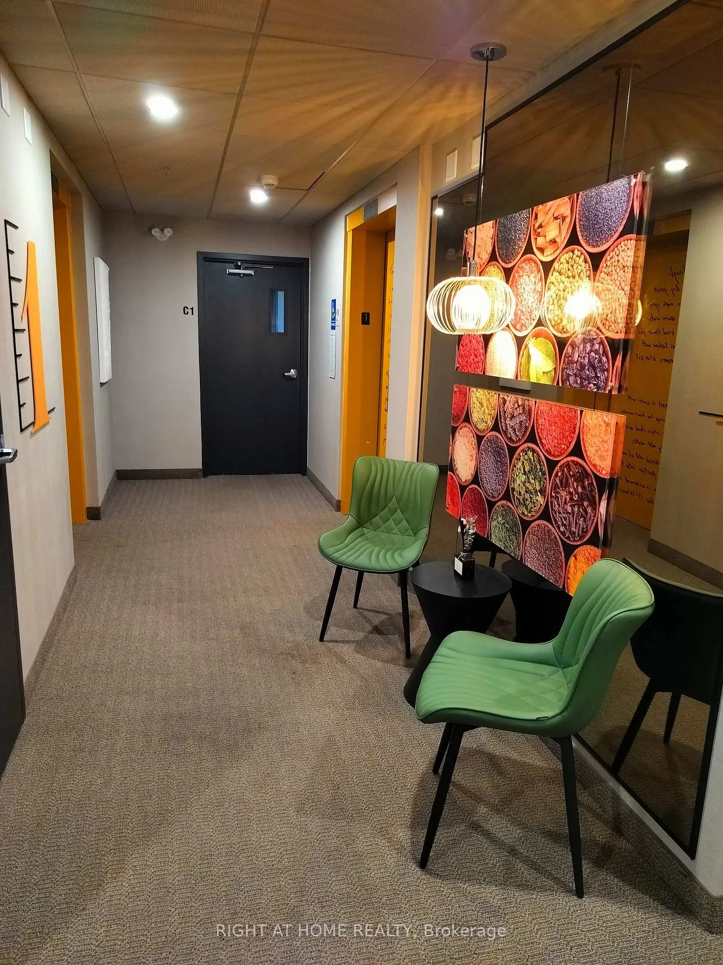 Photo 15 of Unit 112, 8 Culinary Lane, Barrie, Innis-Shore — HOMEH