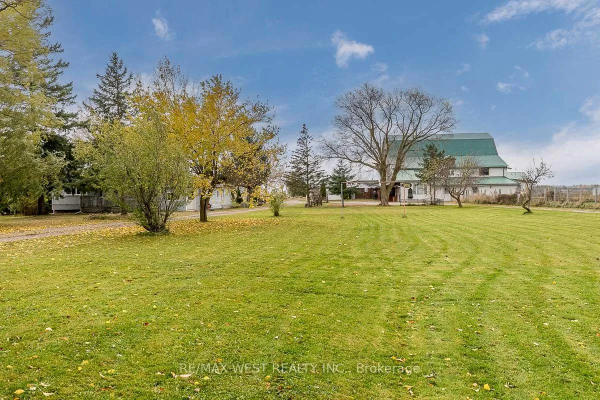 Photo 33 of 7941 Highway 26, Clearview, Stayner — HOMEH