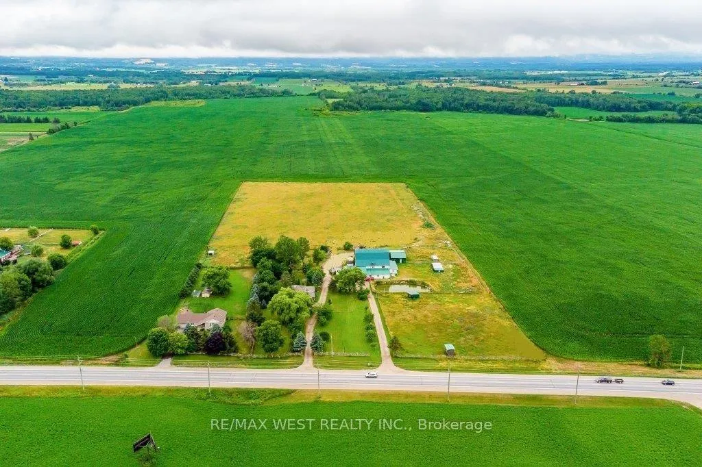 Photo 36 of 7941 Highway 26, Clearview, Stayner — HOMEH