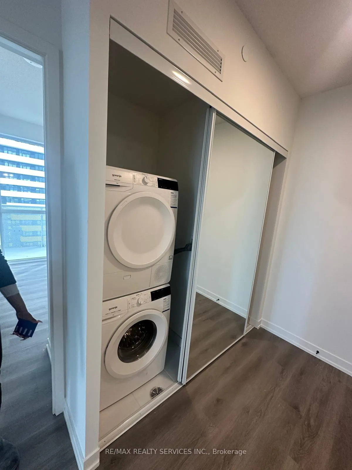 Photo 12 of Unit 2312, 225 Commerce Street, Vaughan, Vaughan Corporate Centre — HOMEH