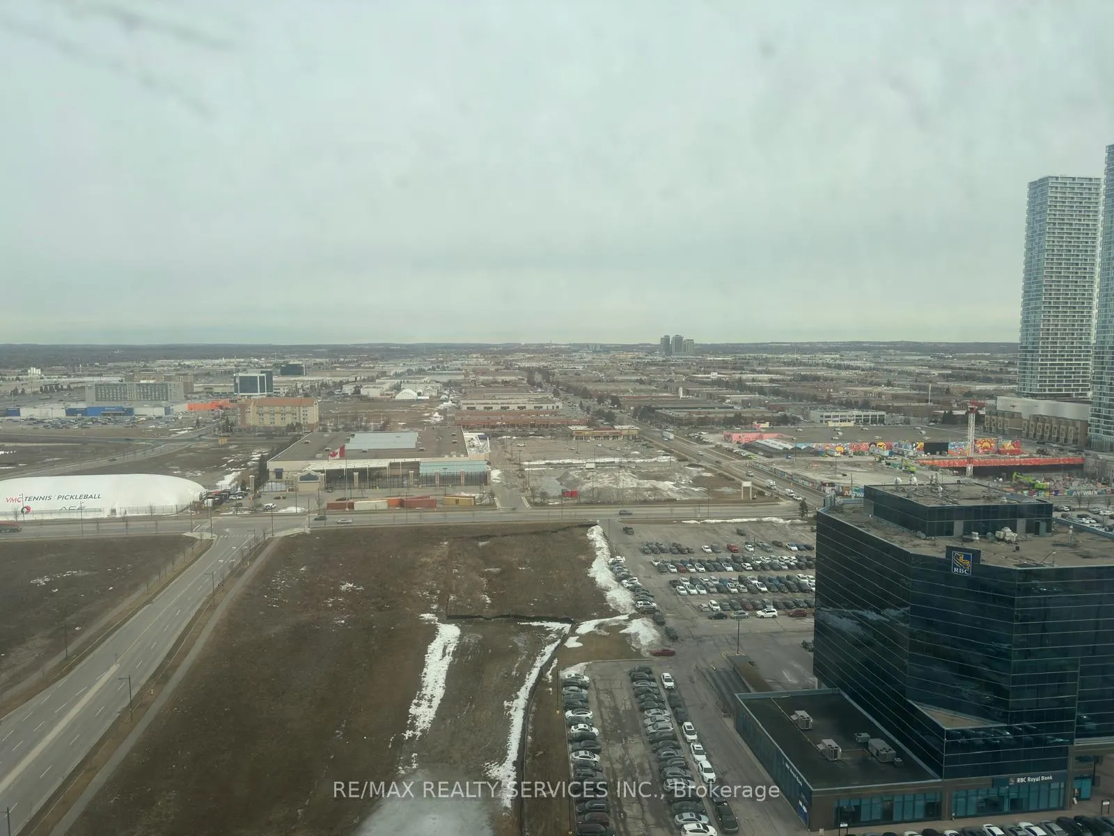 Photo 15 of Unit 2312, 225 Commerce Street, Vaughan, Vaughan Corporate Centre — HOMEH