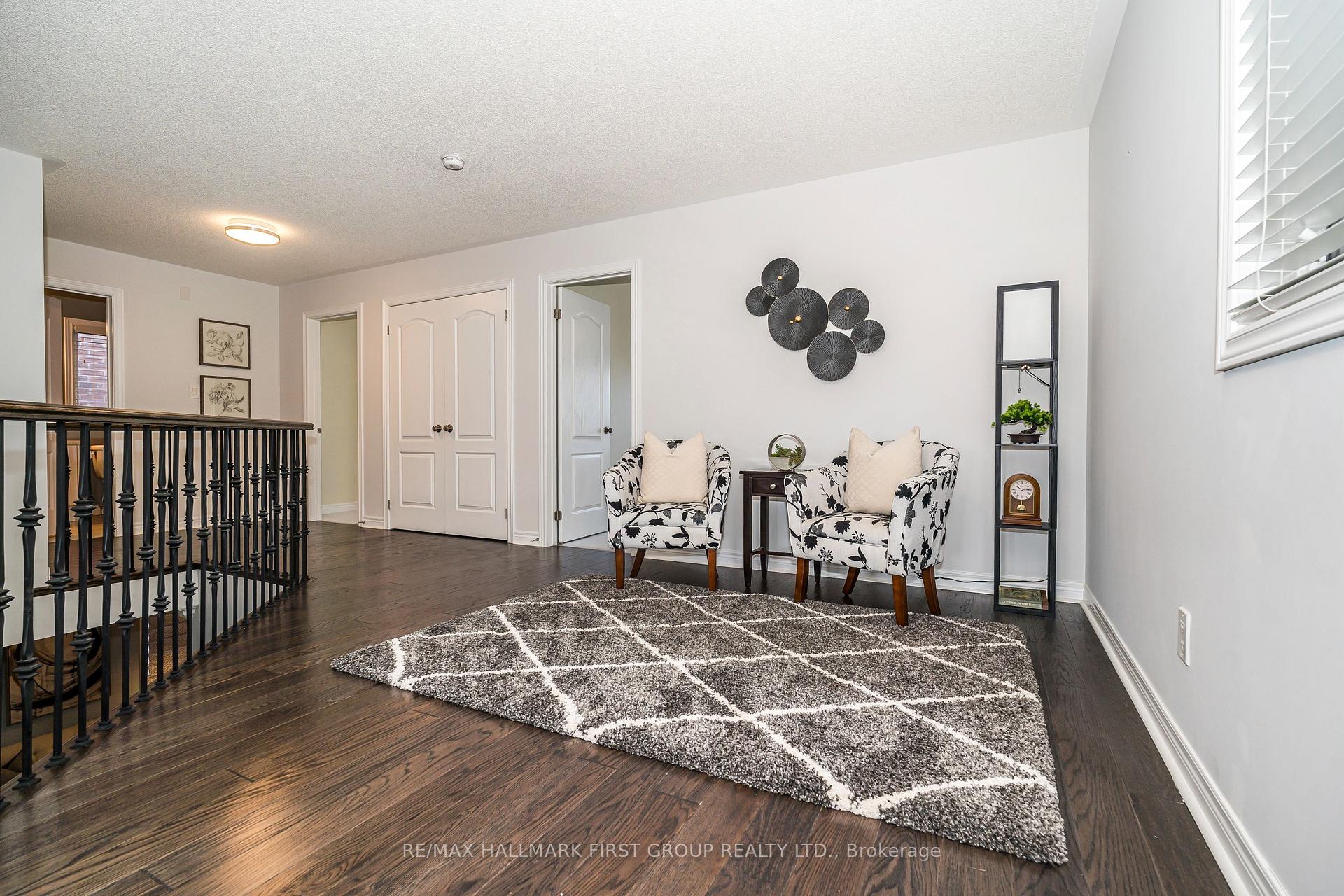 Photo 19 of 27 Rumbellow Crescent, Ajax, Northeast Ajax — HOMEH