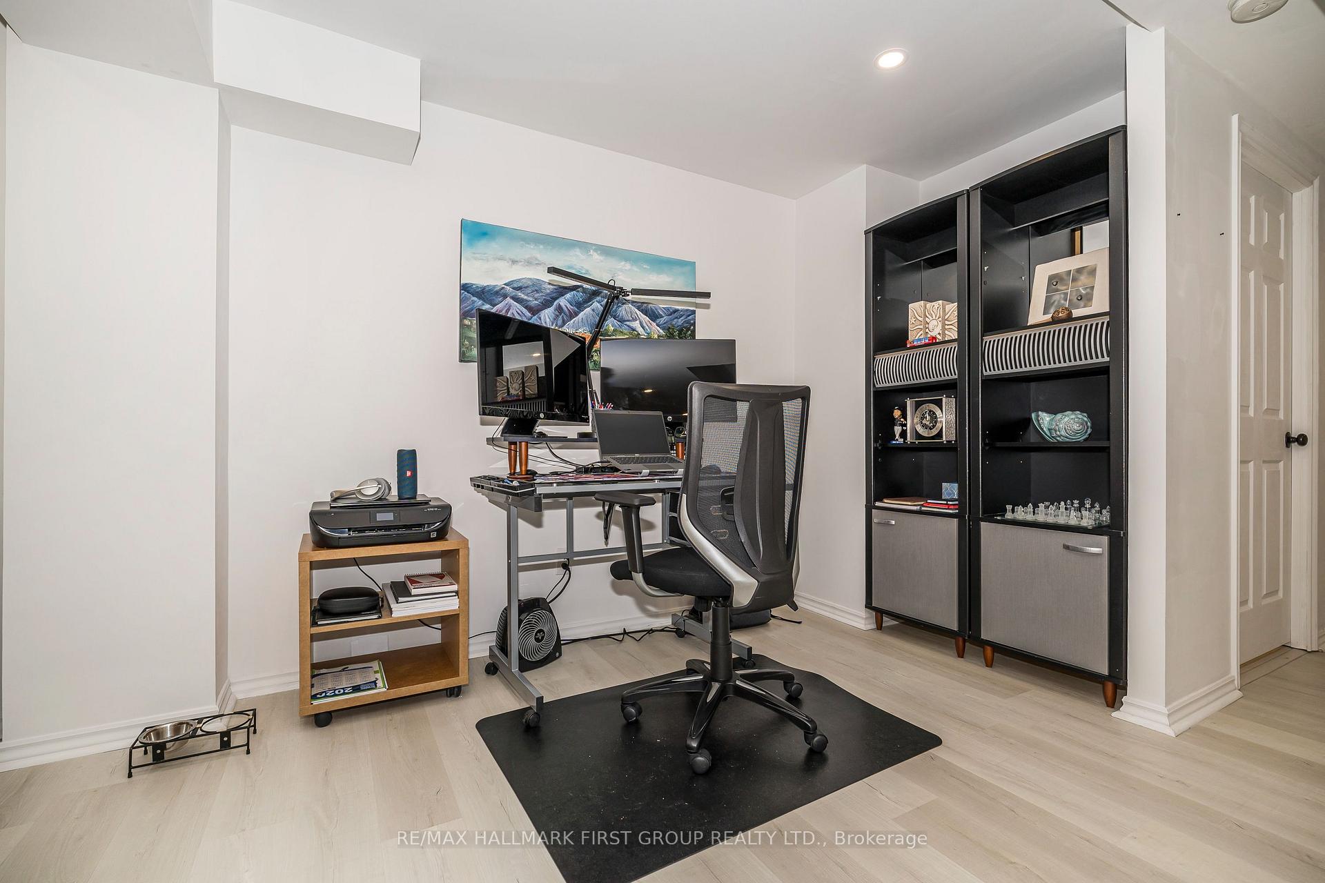 Photo 33 of 27 Rumbellow Crescent, Ajax, Northeast Ajax — HOMEH