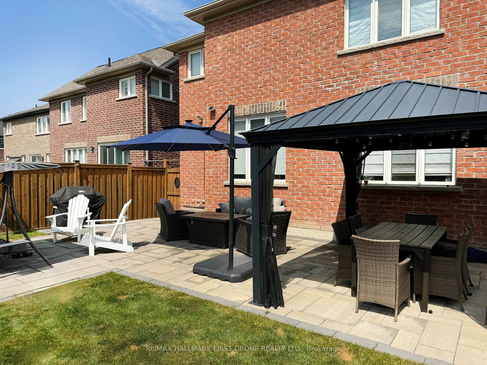 Photo 38 of 27 Rumbellow Crescent, Ajax, Northeast Ajax — HOMEH