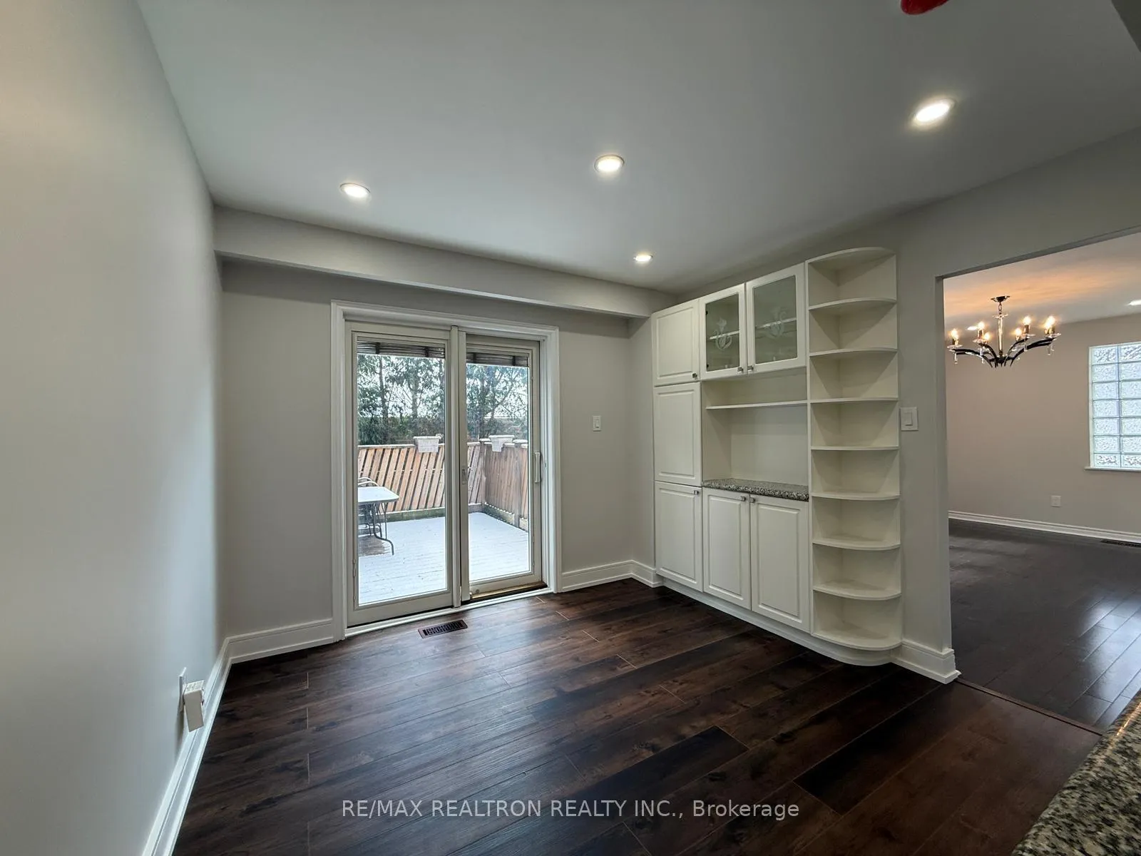 Photo 11 of 7 Mcmorran Crescent, Vaughan, Brownridge — HOMEH