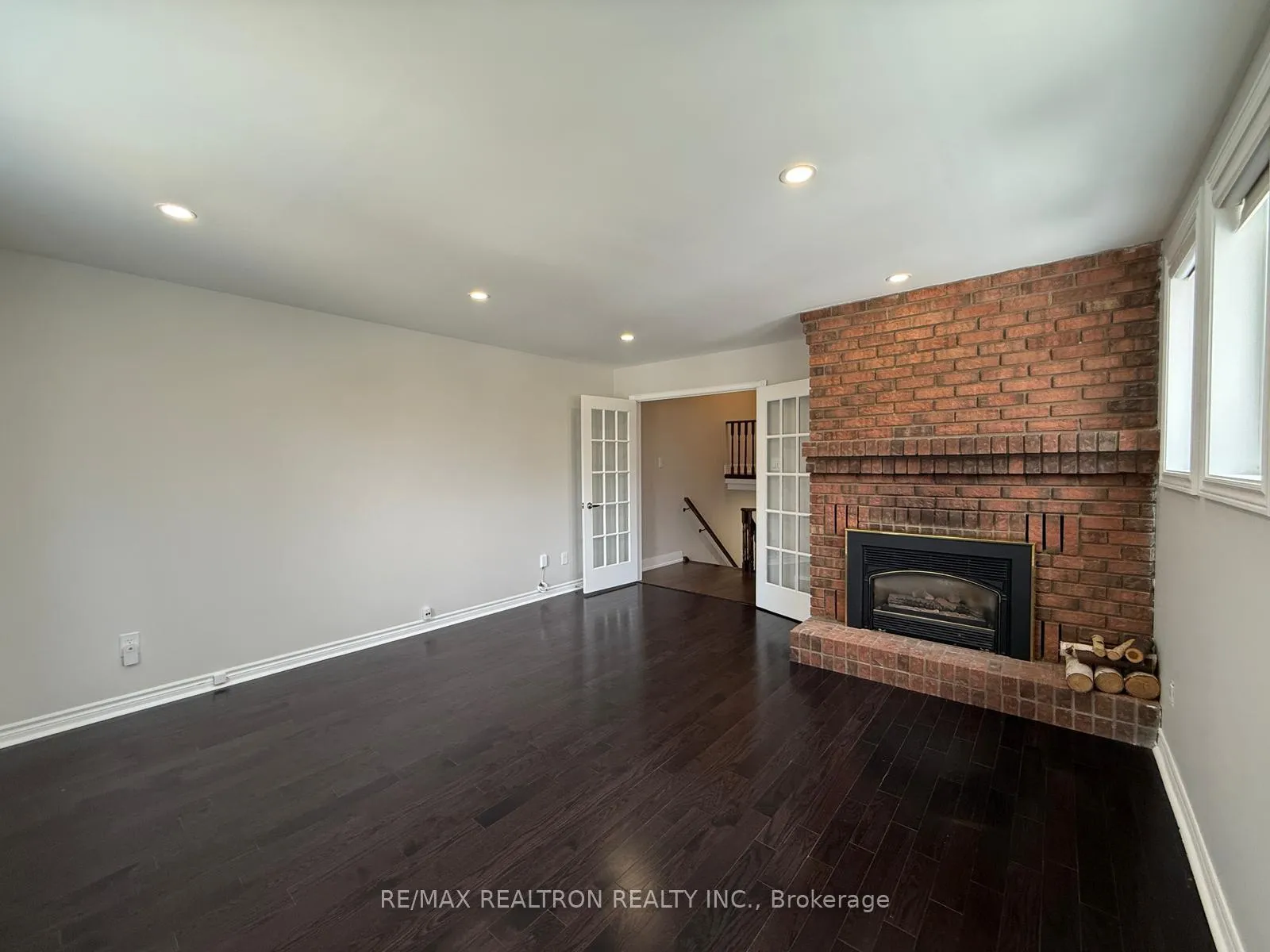 Photo 22 of 7 Mcmorran Crescent, Vaughan, Brownridge — HOMEH