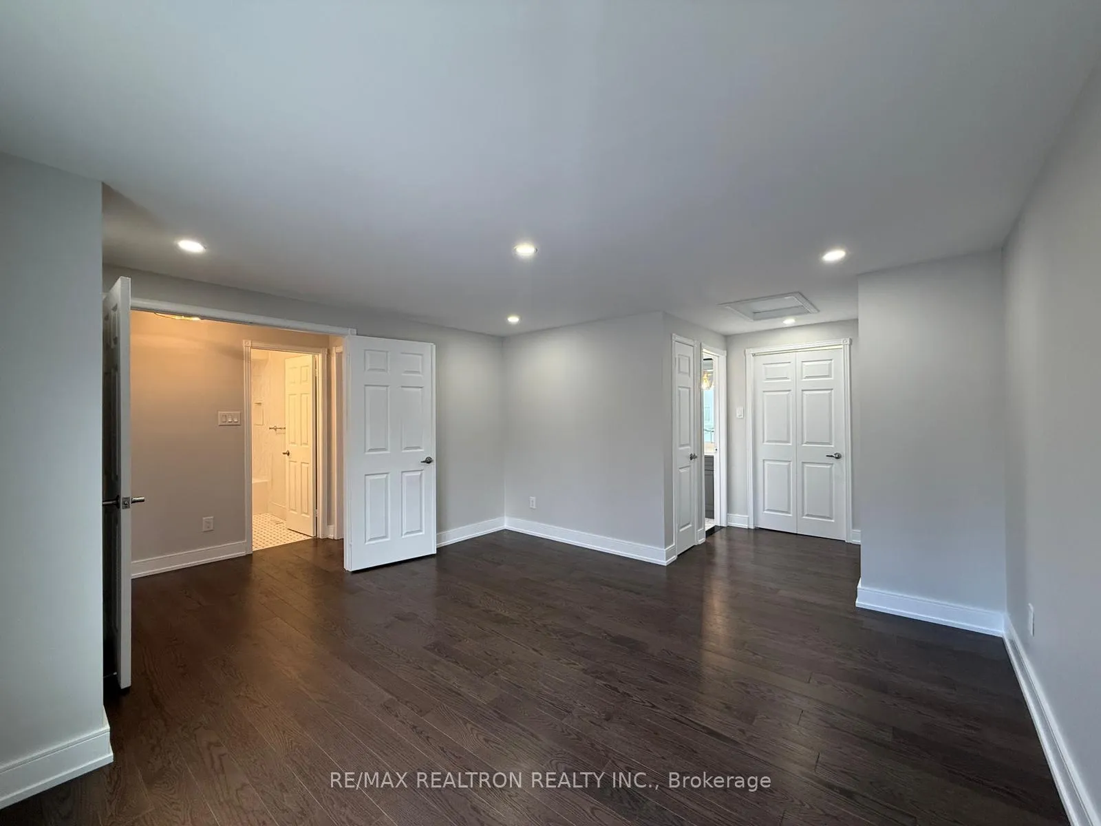 Photo 30 of 7 Mcmorran Crescent, Vaughan, Brownridge — HOMEH