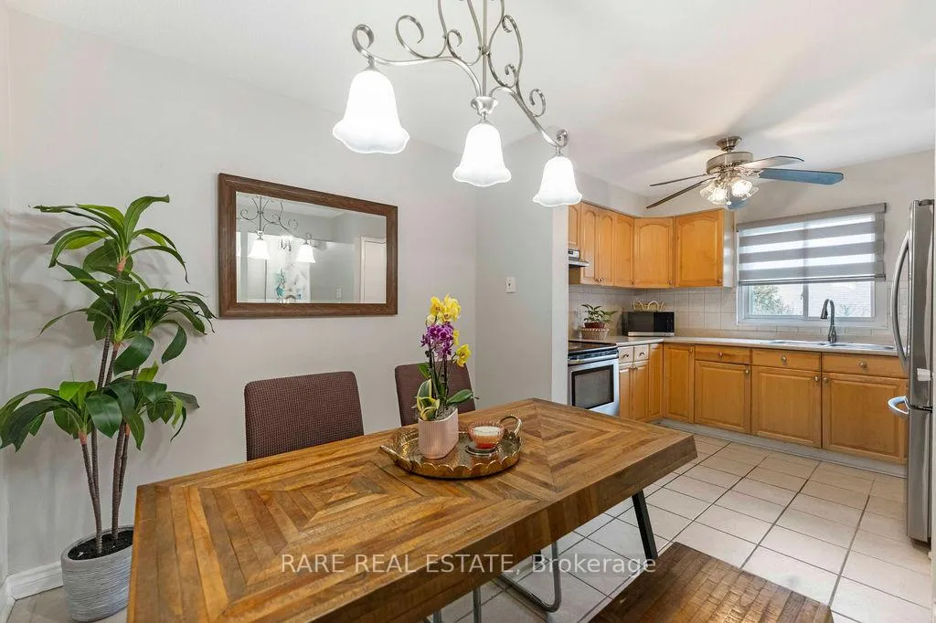 Photo 8 of Unit 21, 2006 Martin Grove Road, Etobicoke, West Humber-Clairville — HOMEH