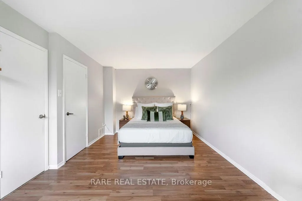 Photo 33 of Unit 21, 2006 Martin Grove Road, Etobicoke, West Humber-Clairville — HOMEH