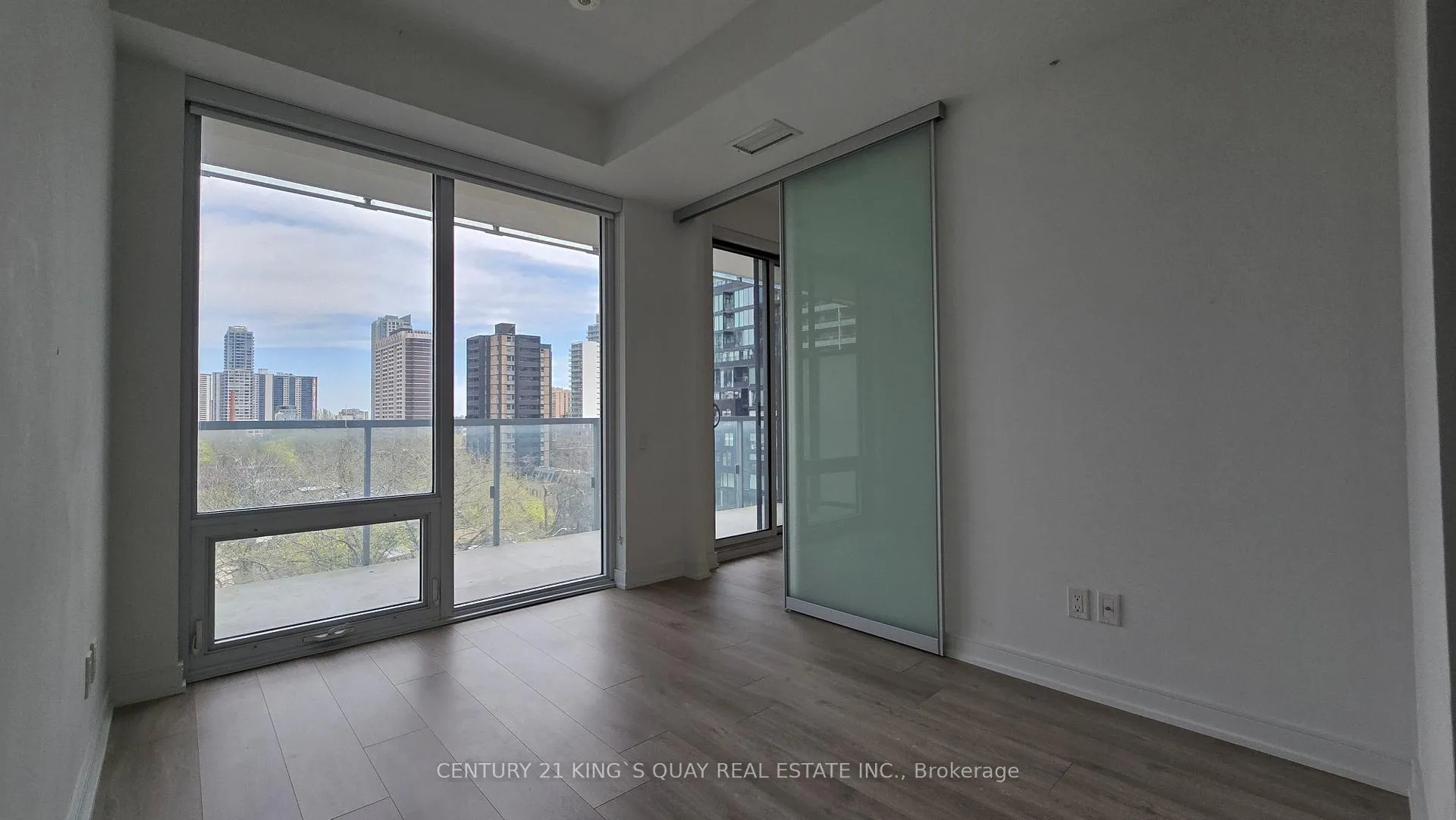 Photo 21 of Unit 803, 3 Gloucester Street, Toronto, Church-Yonge Corridor — HOMEH
