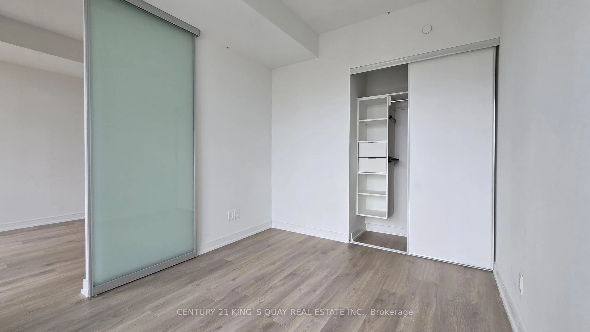 Photo 22 of Unit 803, 3 Gloucester Street, Toronto, Church-Yonge Corridor — HOMEH