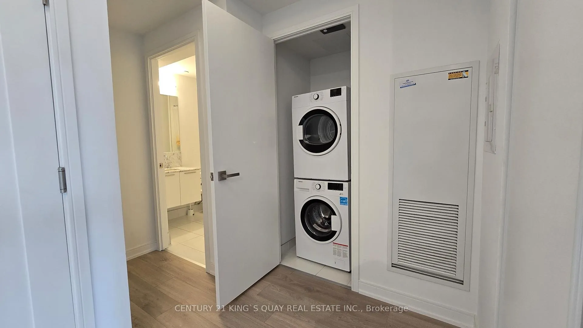 Photo 24 of Unit 803, 3 Gloucester Street, Toronto, Church-Yonge Corridor — HOMEH